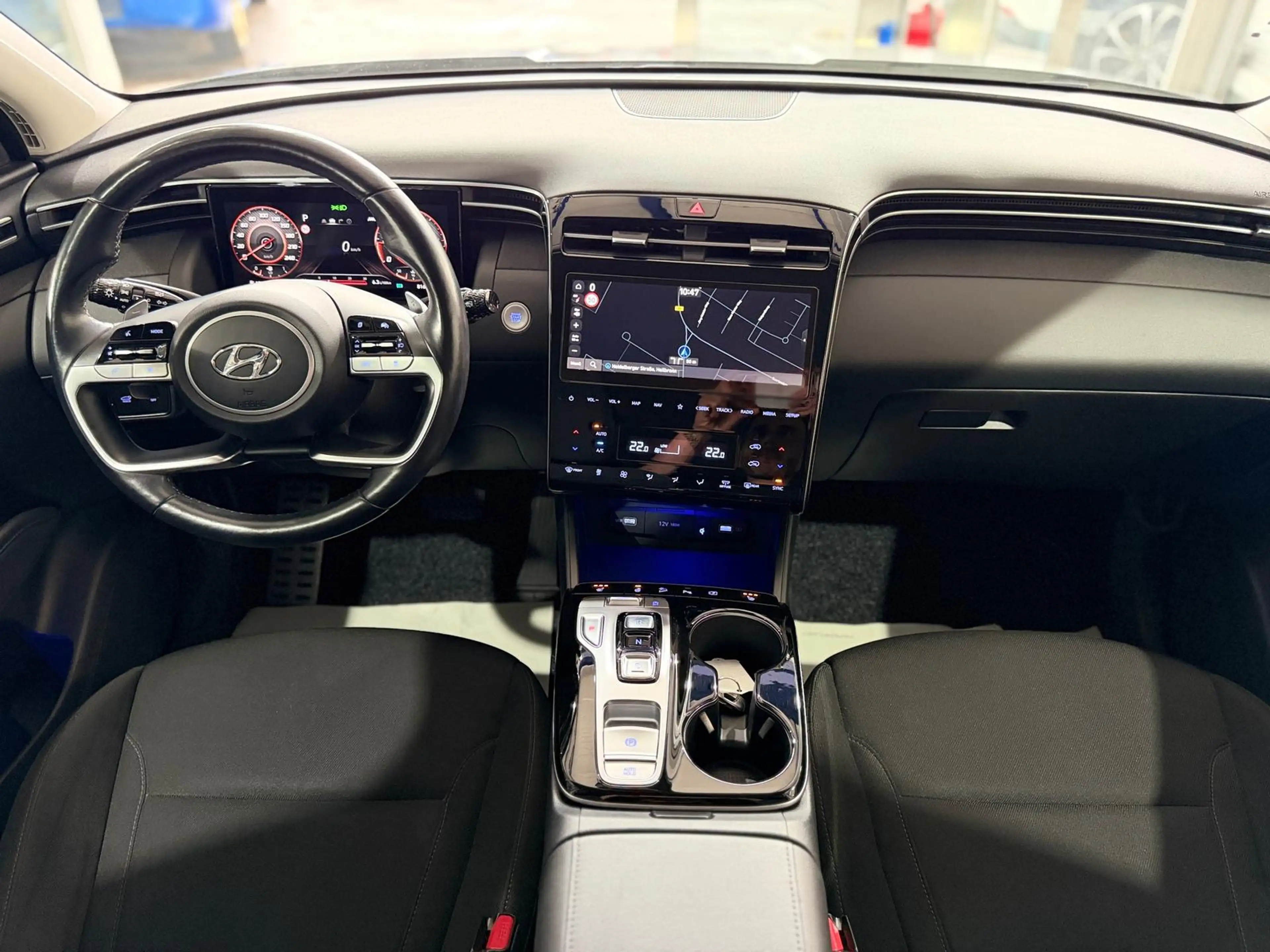 Hyundai TUCSON Trend 2WD 1.6CRDi AHK VIRTUAL ACC LED KAM — photo 17