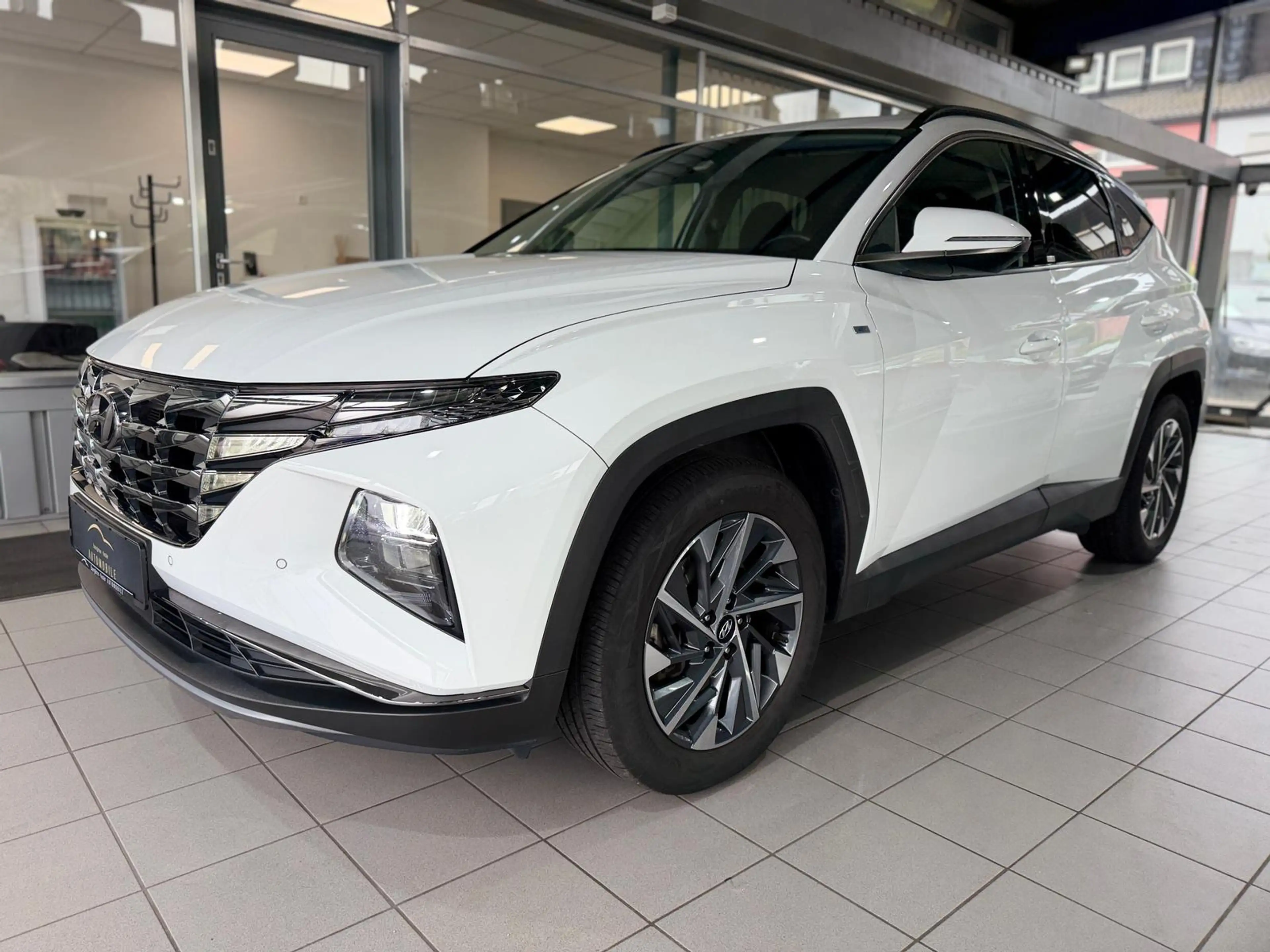 Hyundai TUCSON Trend 2WD 1.6CRDi AHK VIRTUAL ACC LED KAM — photo 5
