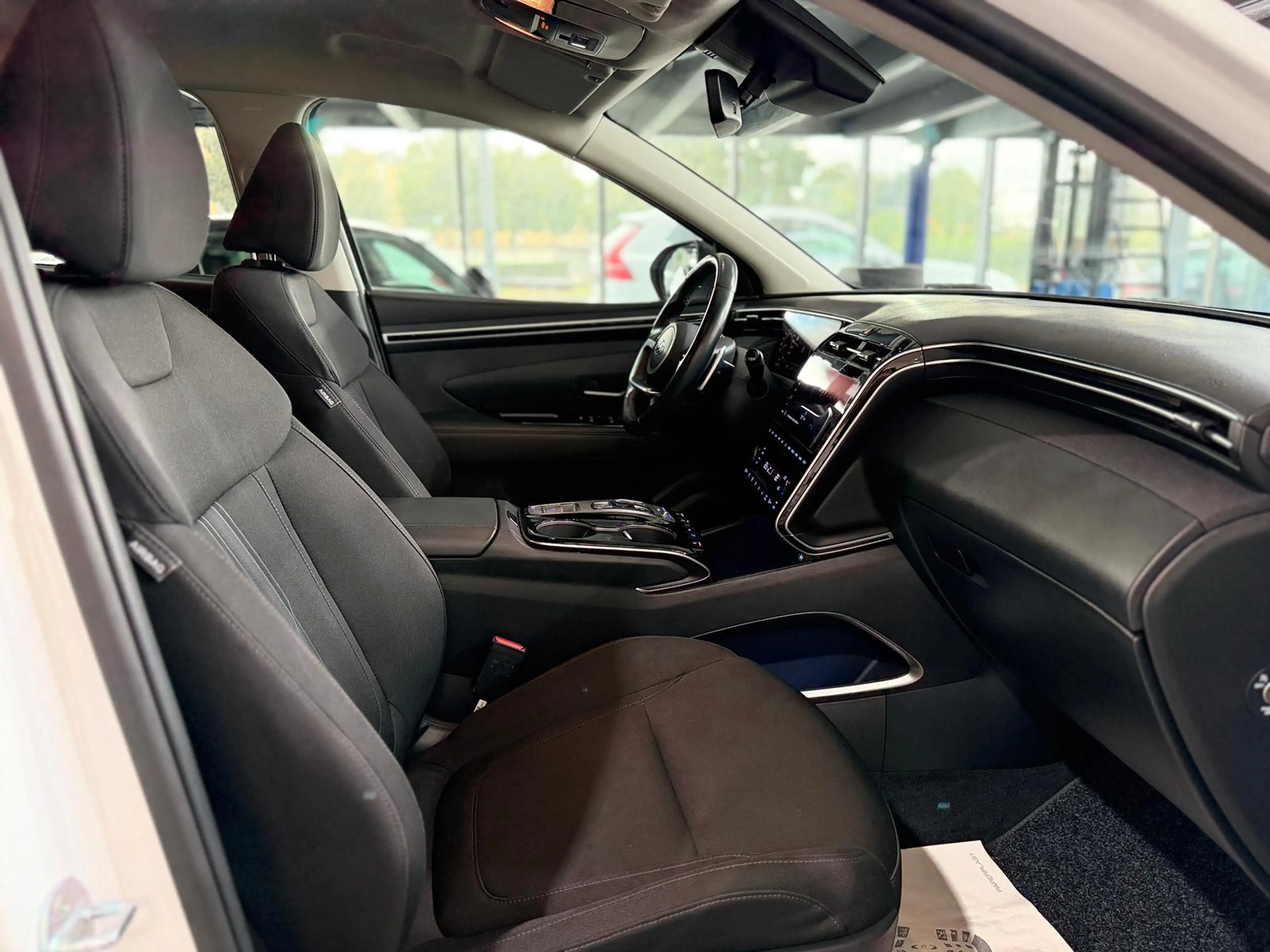 Hyundai TUCSON Trend 2WD 1.6CRDi AHK VIRTUAL ACC LED KAM — photo 15