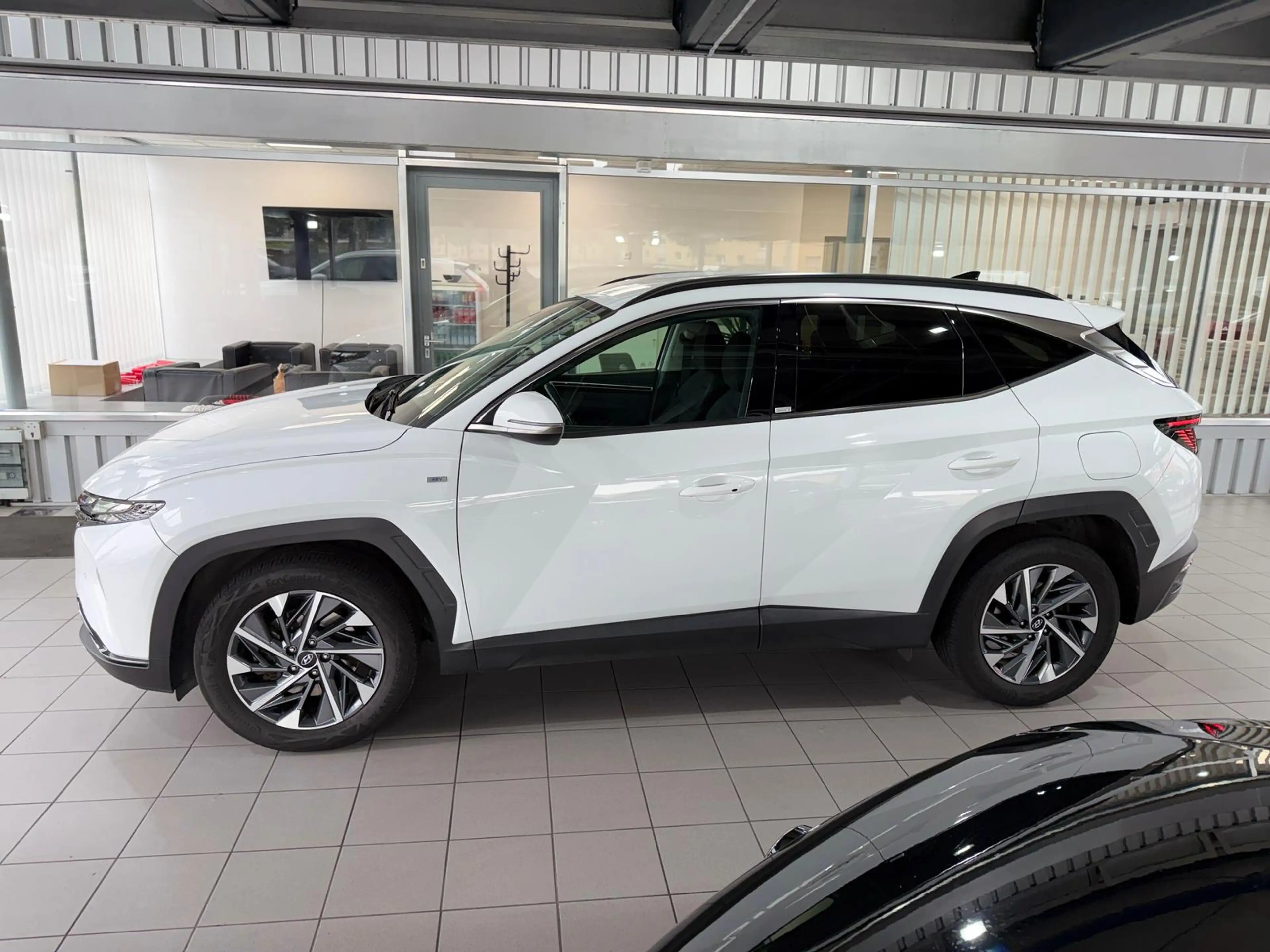Hyundai TUCSON Trend 2WD 1.6CRDi AHK VIRTUAL ACC LED KAM — photo 6