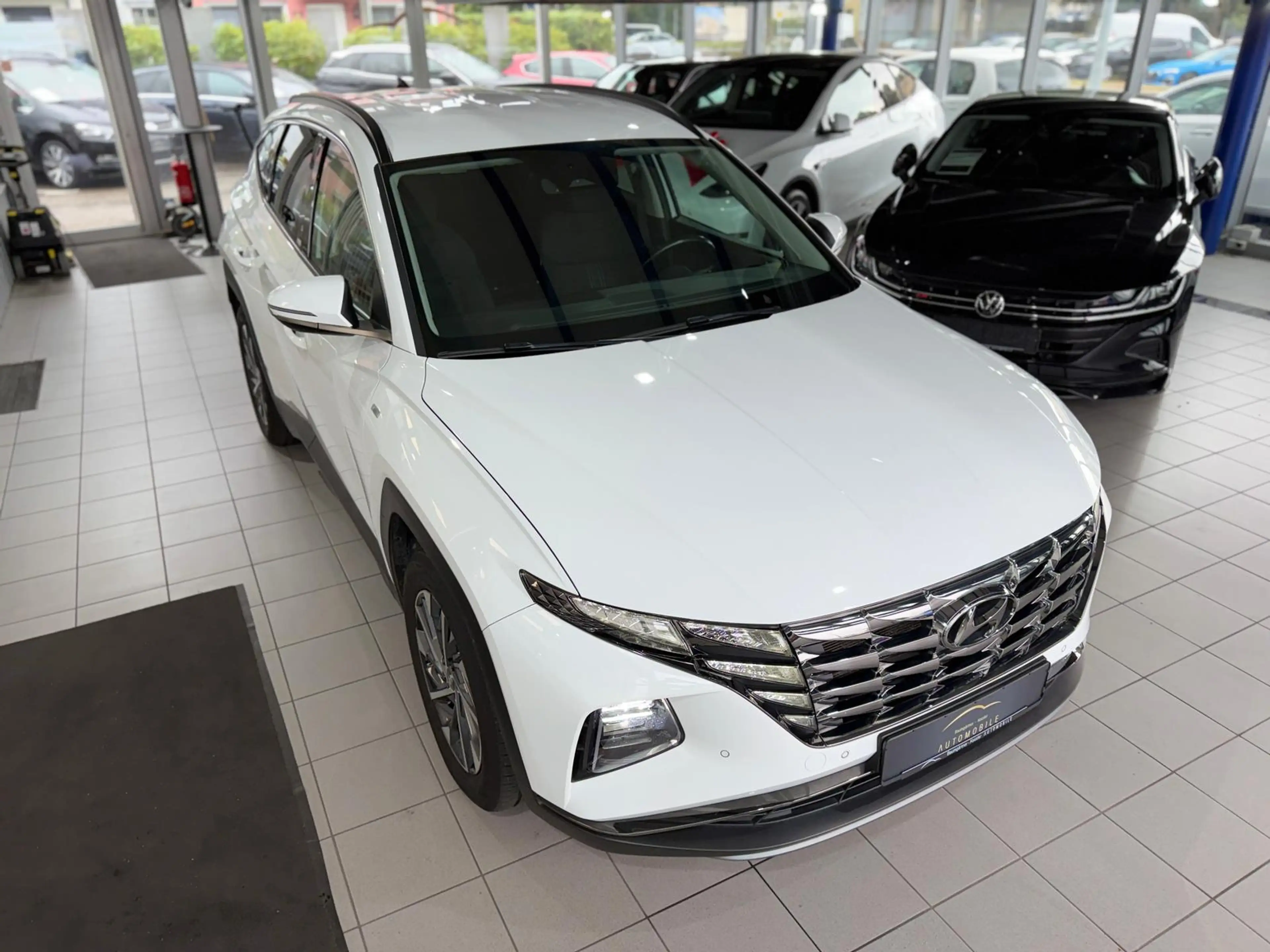 Hyundai TUCSON Trend 2WD 1.6CRDi AHK VIRTUAL ACC LED KAM — photo 29