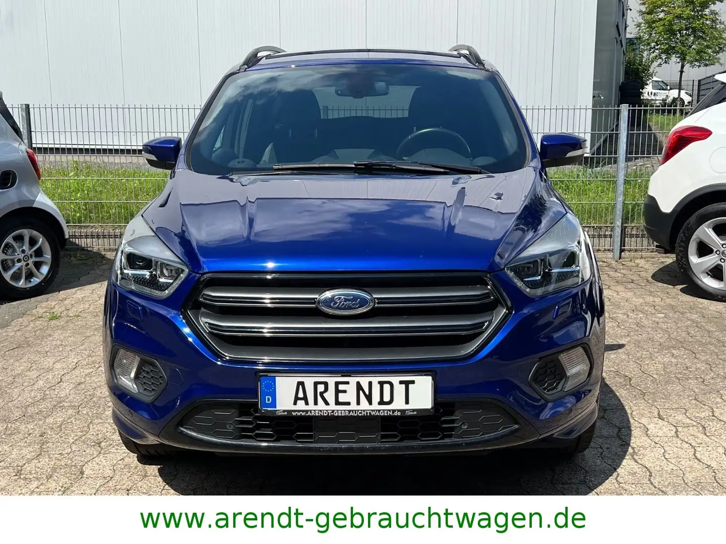 Ford Kuga ST-Line*1-HAND/BI-XENON/SHZ/PDC/GRA/NAVI* Blauw - 2