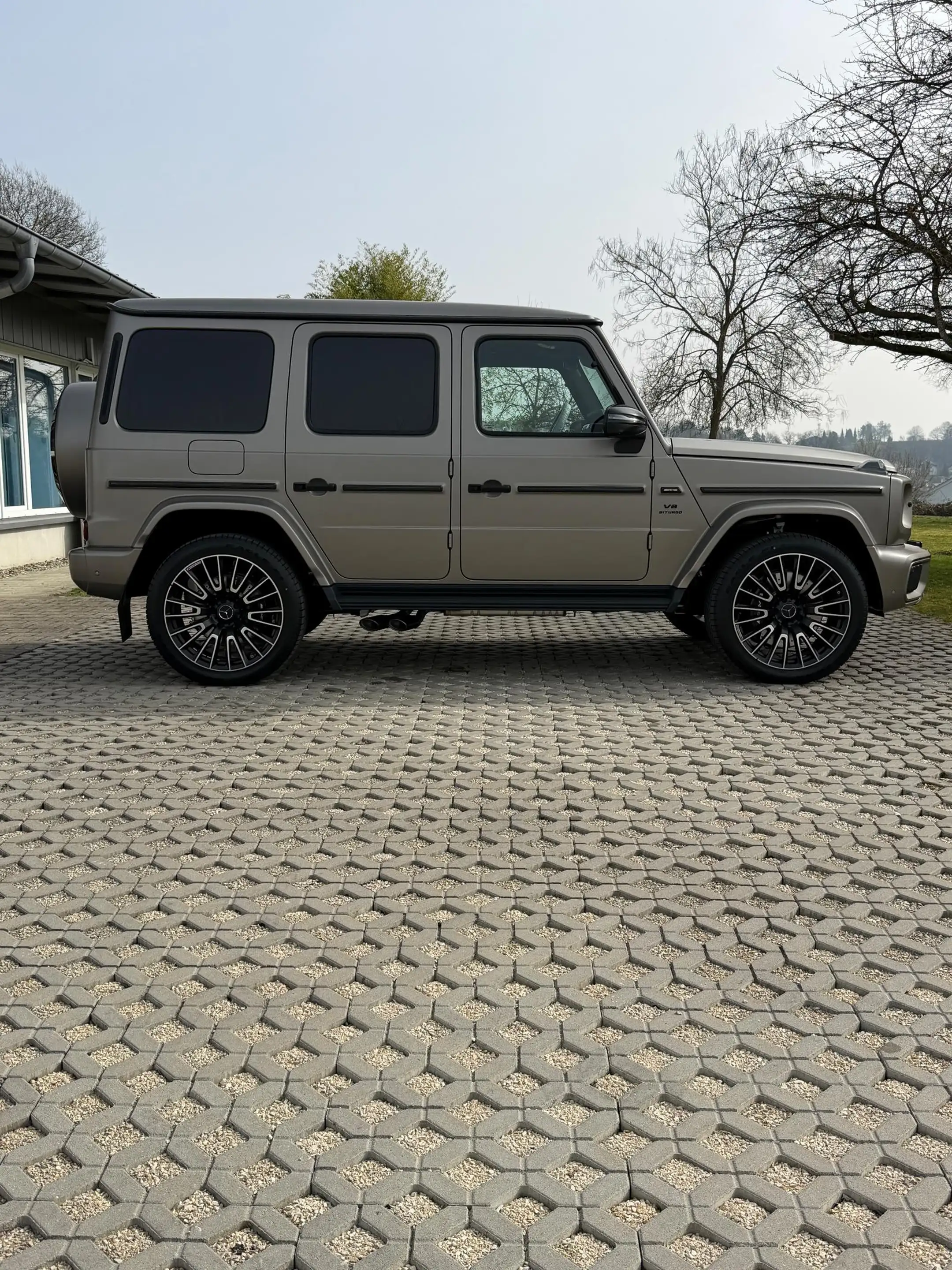 Mercedes-Benz G 63 AMG — photo 6