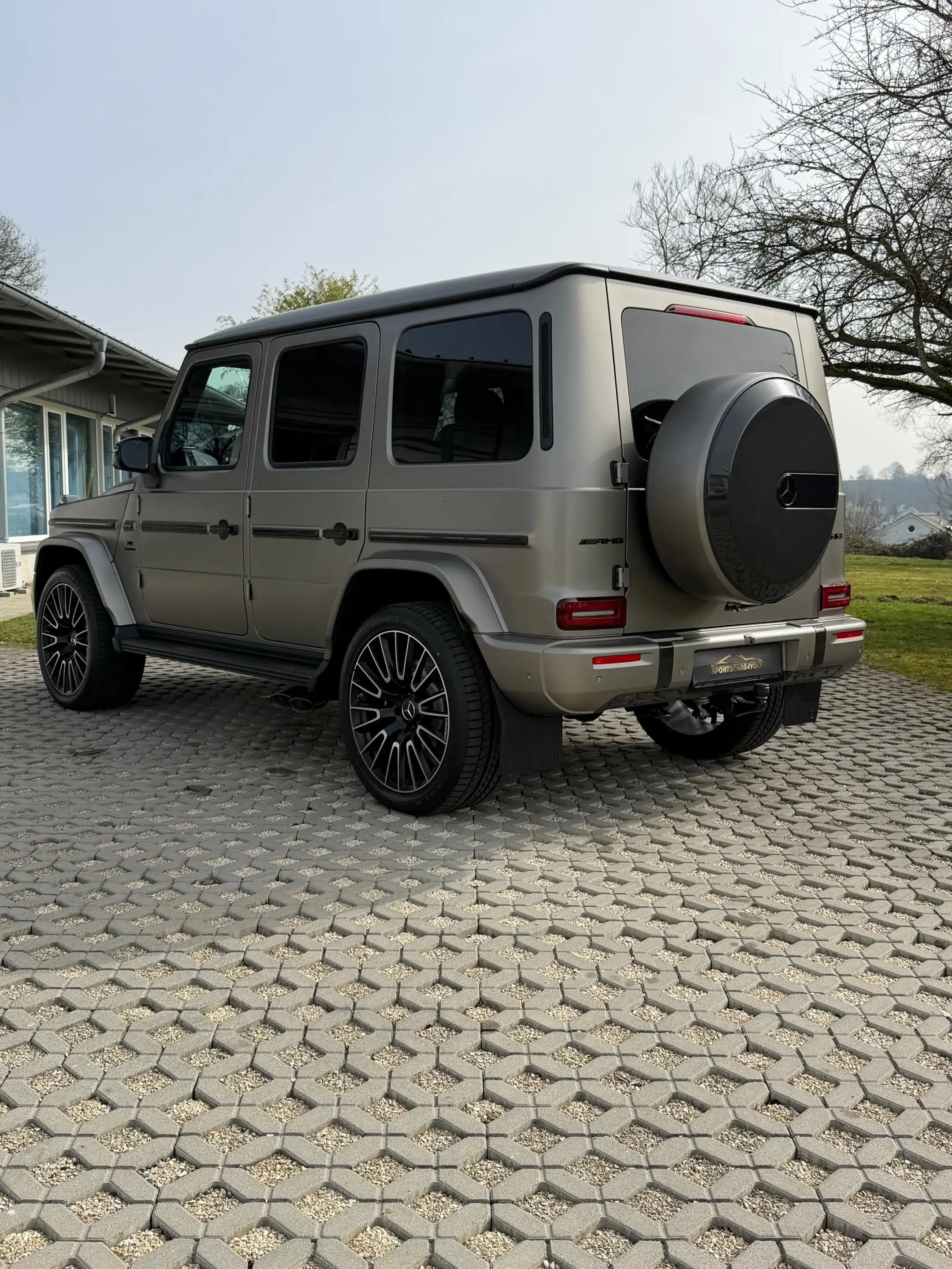 Mercedes-Benz G 63 AMG — photo 4