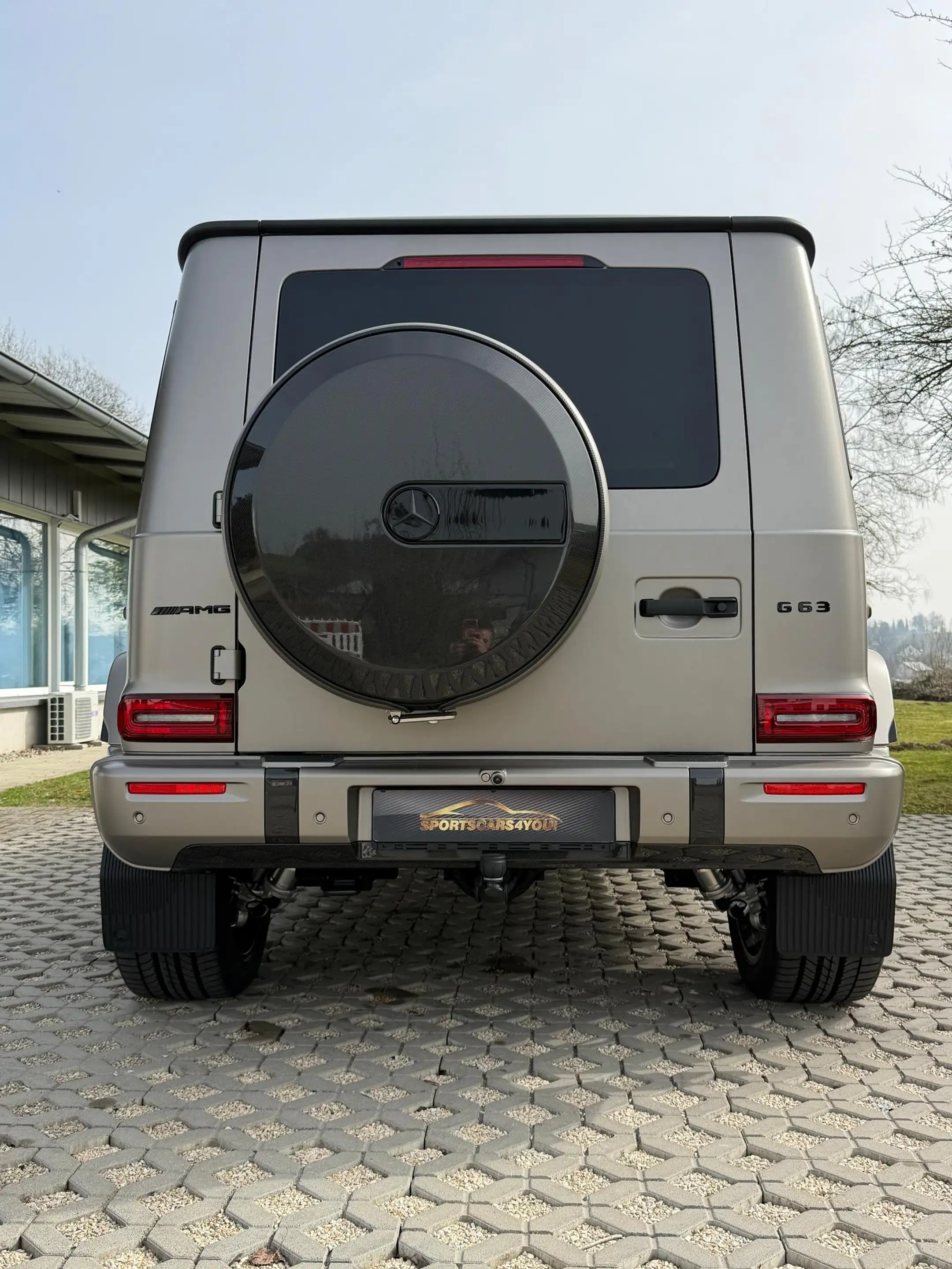 Mercedes-Benz G 63 AMG — photo 7