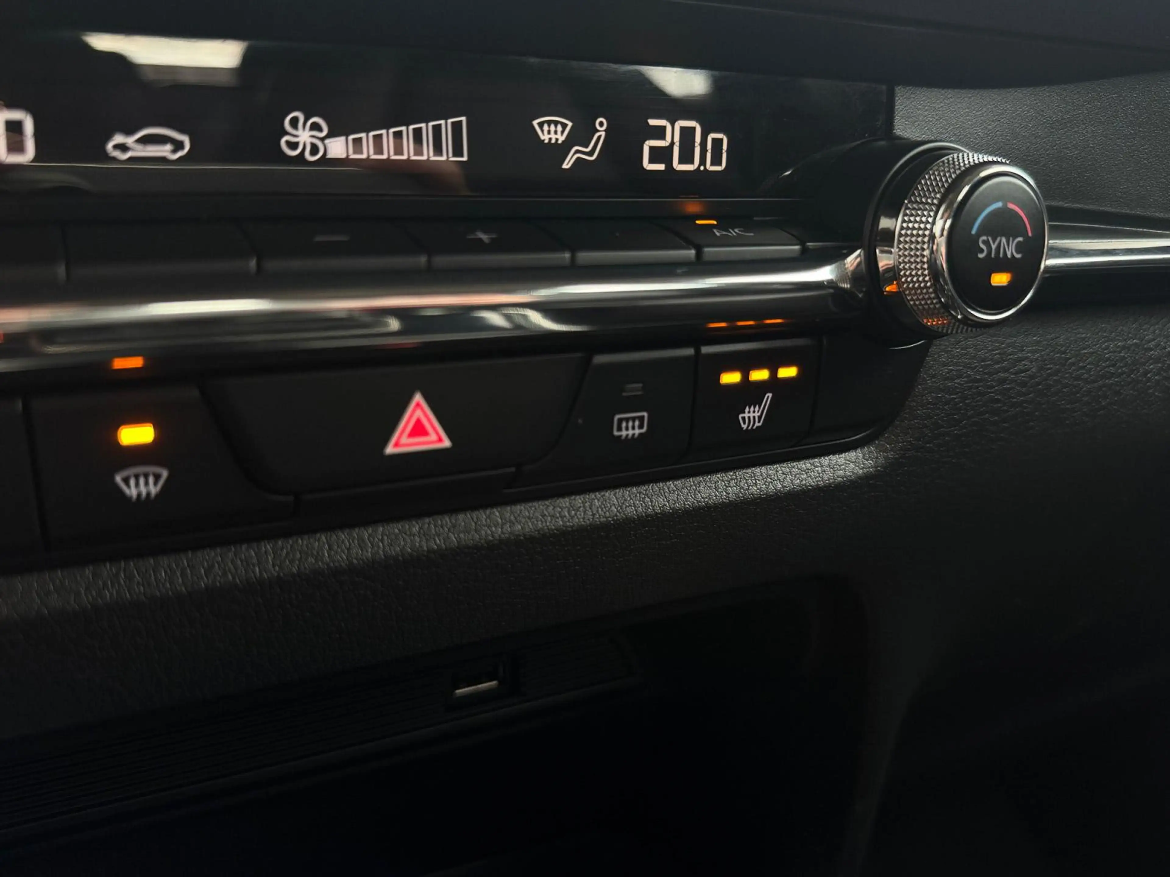 Mazda CX-30 2.0 e-SkyActiv-X M Hybrid 180 PK ✅ Leder ✅ ACC ✅ C — photo 14