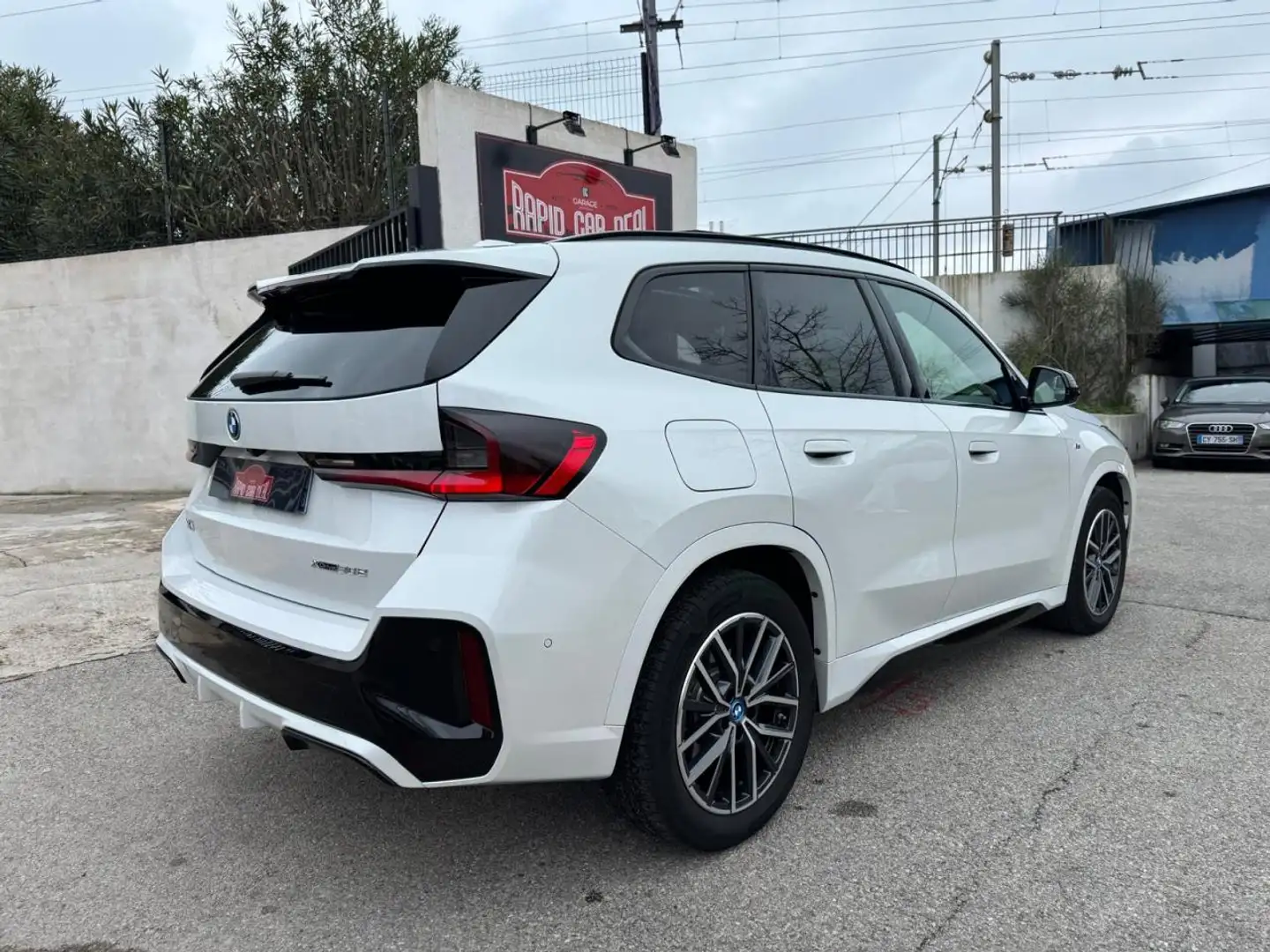 BMW X1 xDrive 30e - 326ch BV DKG Palettes  U11 M Sport Bianco - 2