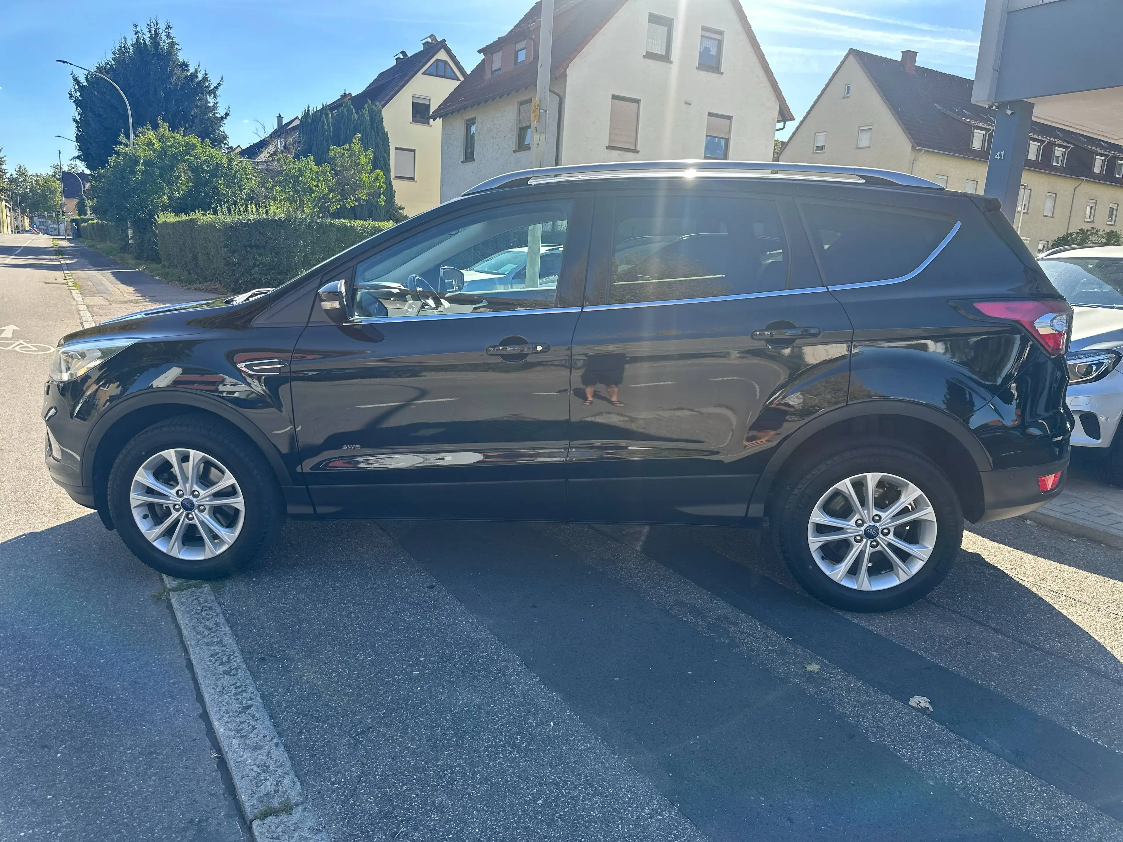 Ford Kuga 1.5 Automatik Titanium Navigation Teilleder Kamera Top — photo 8
