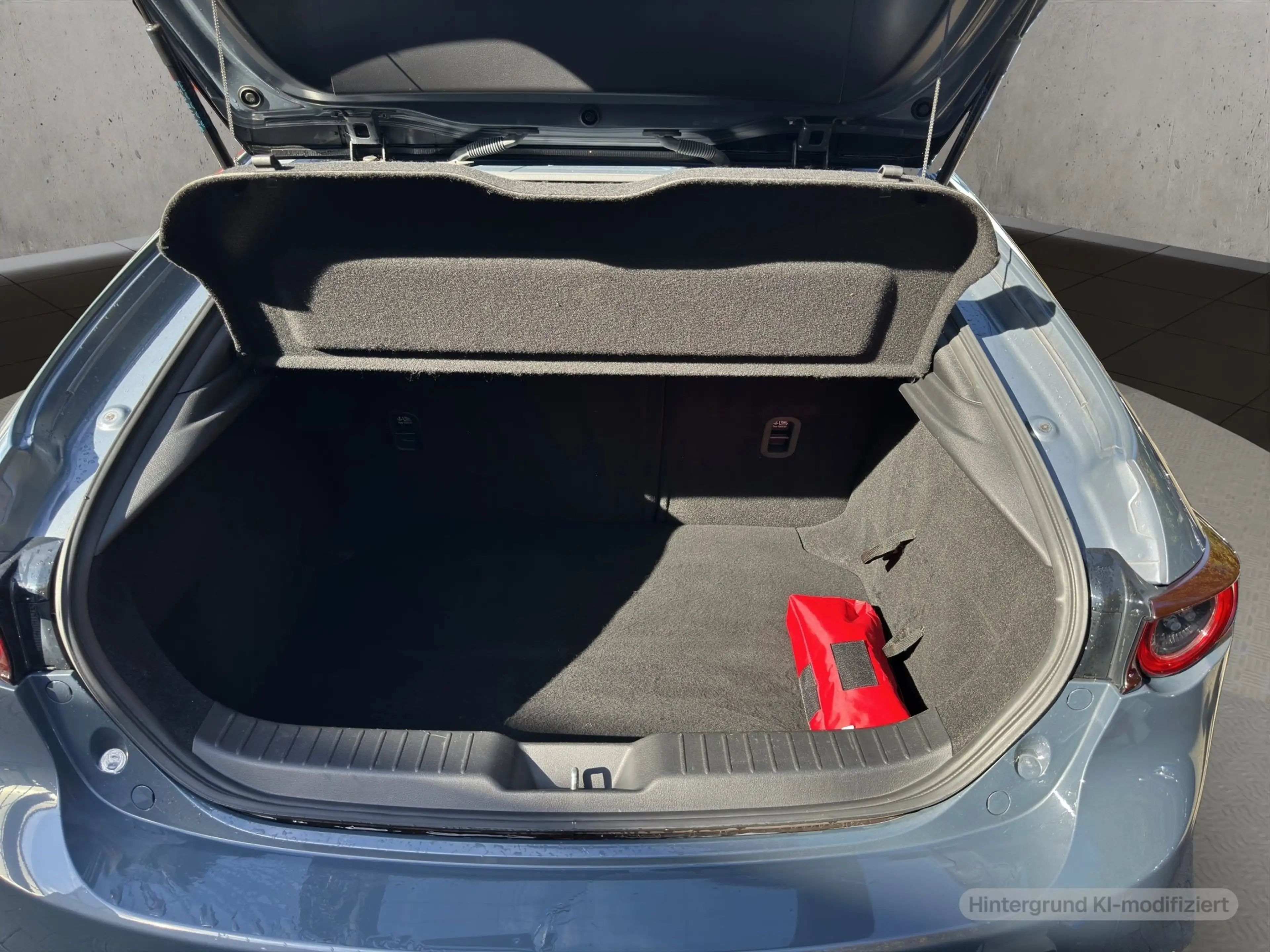 Mazda 3 G 122 PS 6GS SELECTION A18 — photo 13