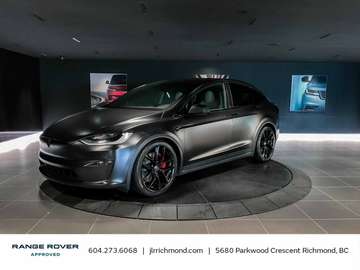 Plaid | 3rd Row Seating | Navigation | Bluetooth | Heated seats | Heated steering