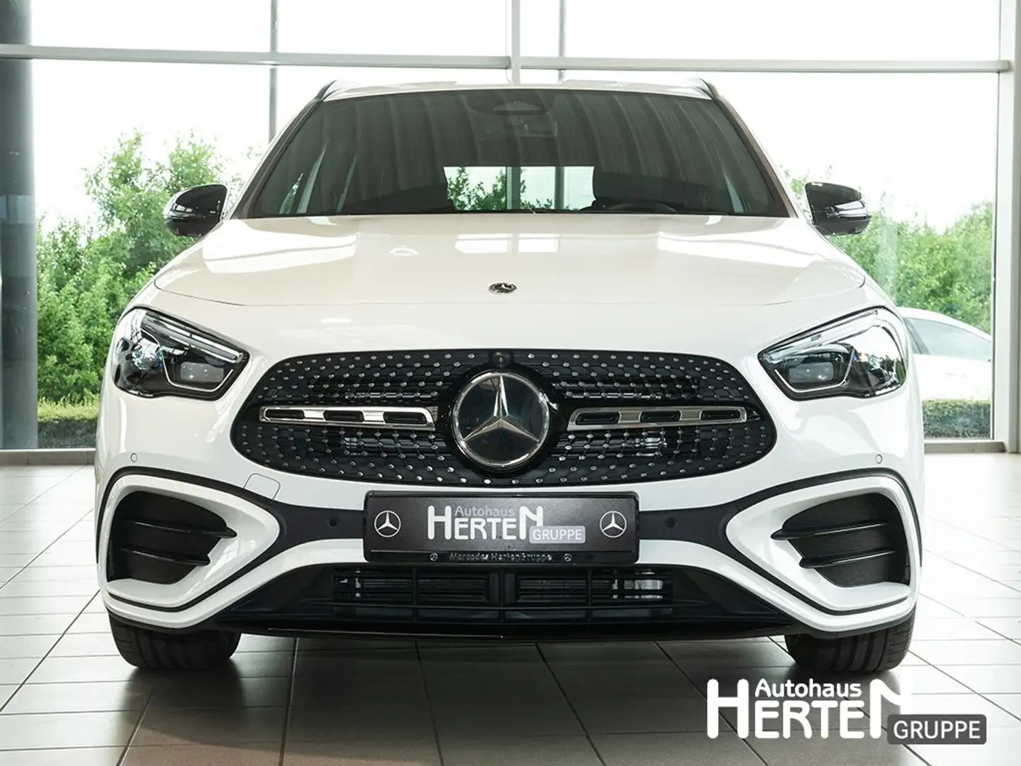 Mercedes-Benz GLA 200 AMG+NIGHT+KEYLESS+360°KAMERA+MULTIBEAM+ Weiß - 2
