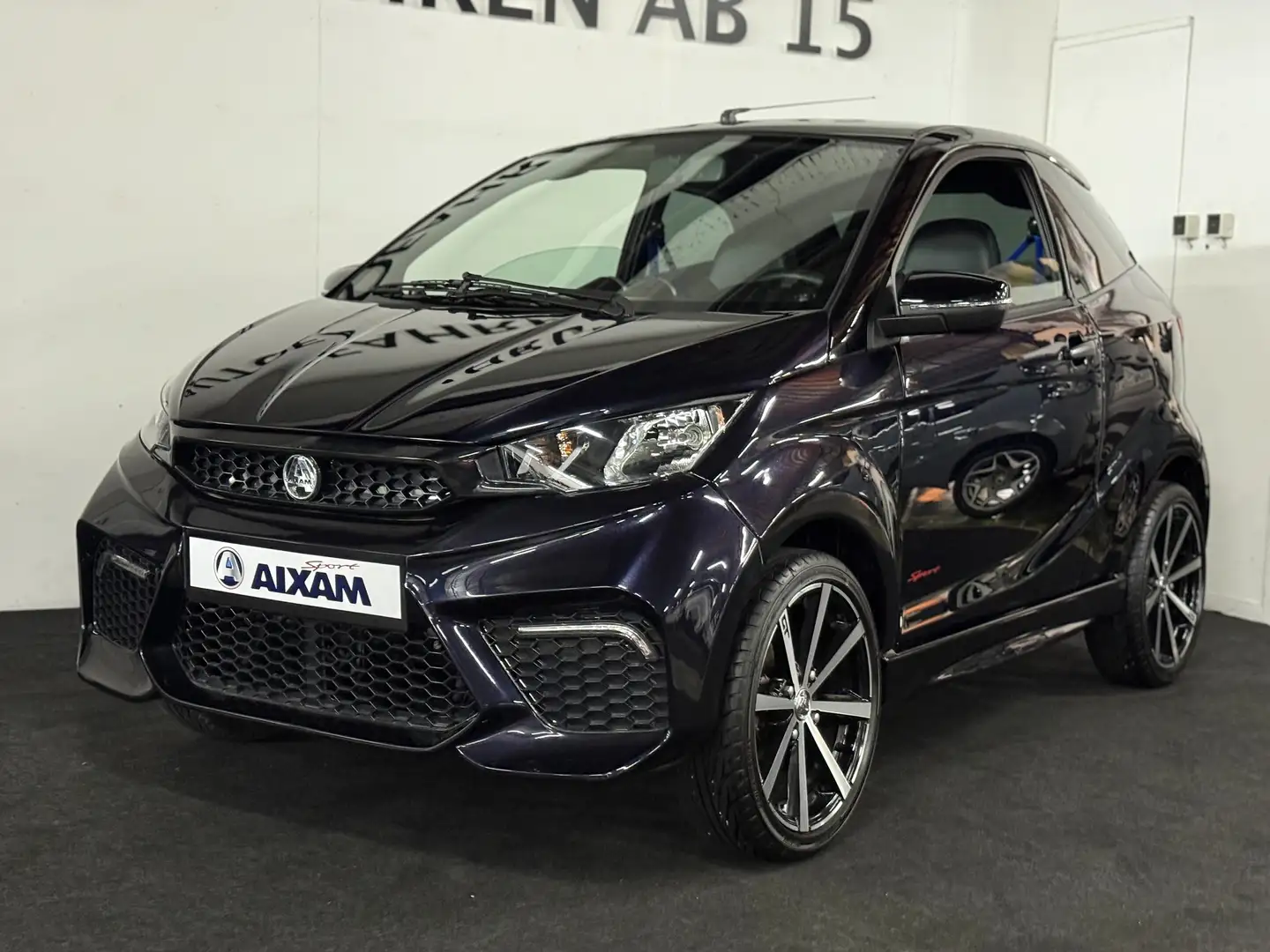 Aixam Coupe E-GTI Sport ELEKTRO, CarPlay, RFK, Pioneer Sound Bleu - 2