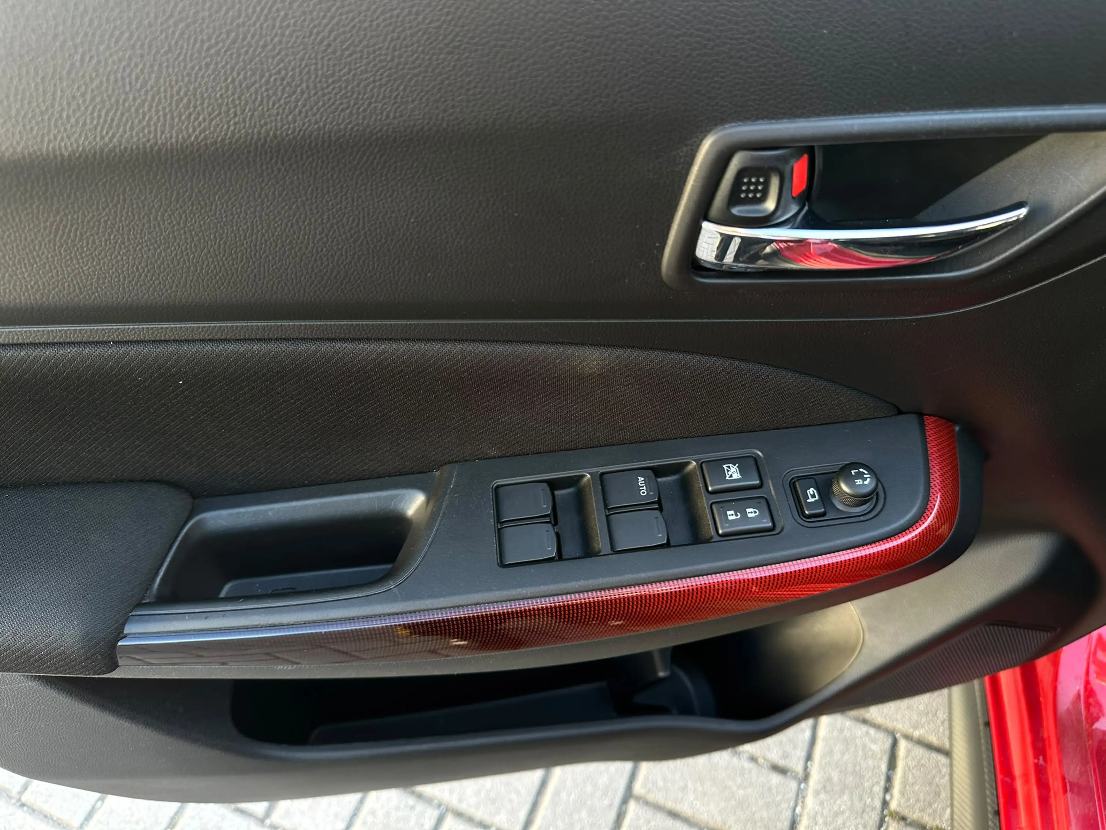Suzuki Swift Sport — photo 9