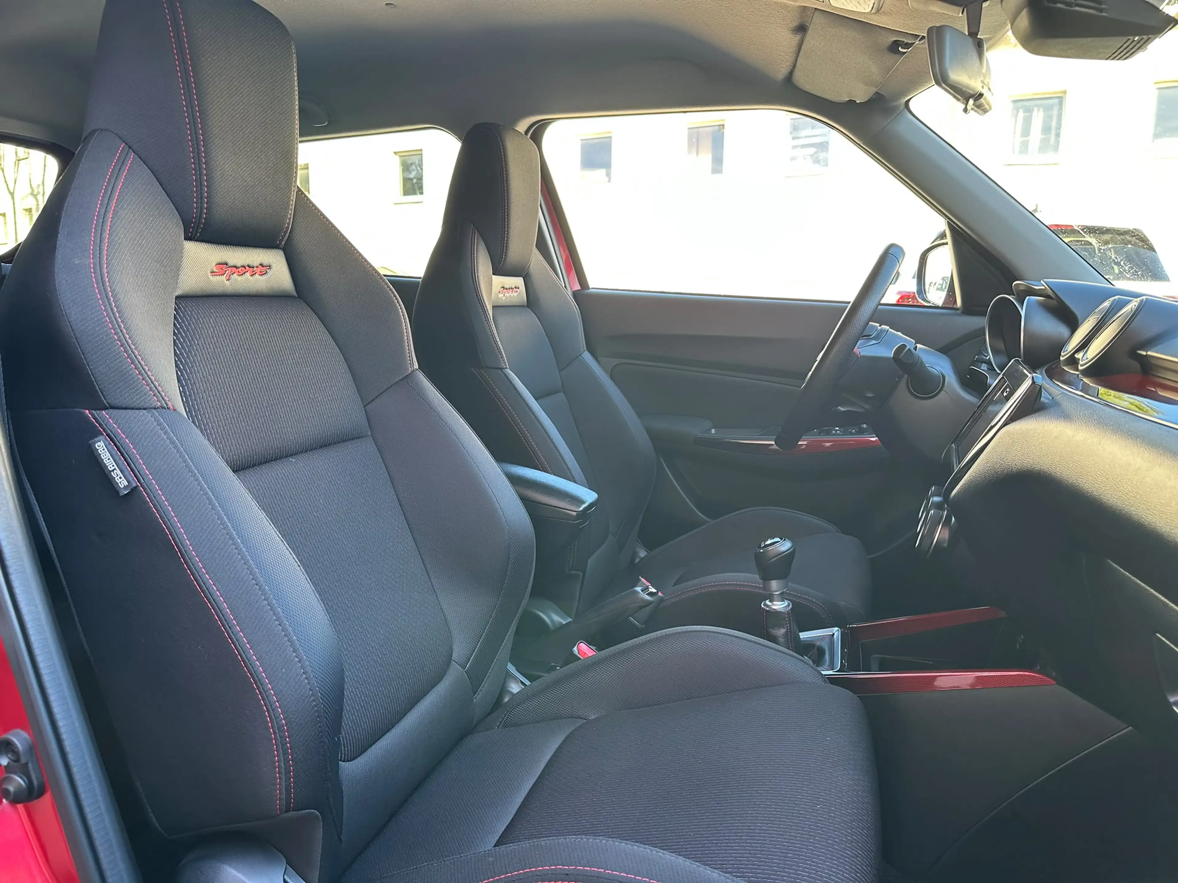 Suzuki Swift Sport — photo 11