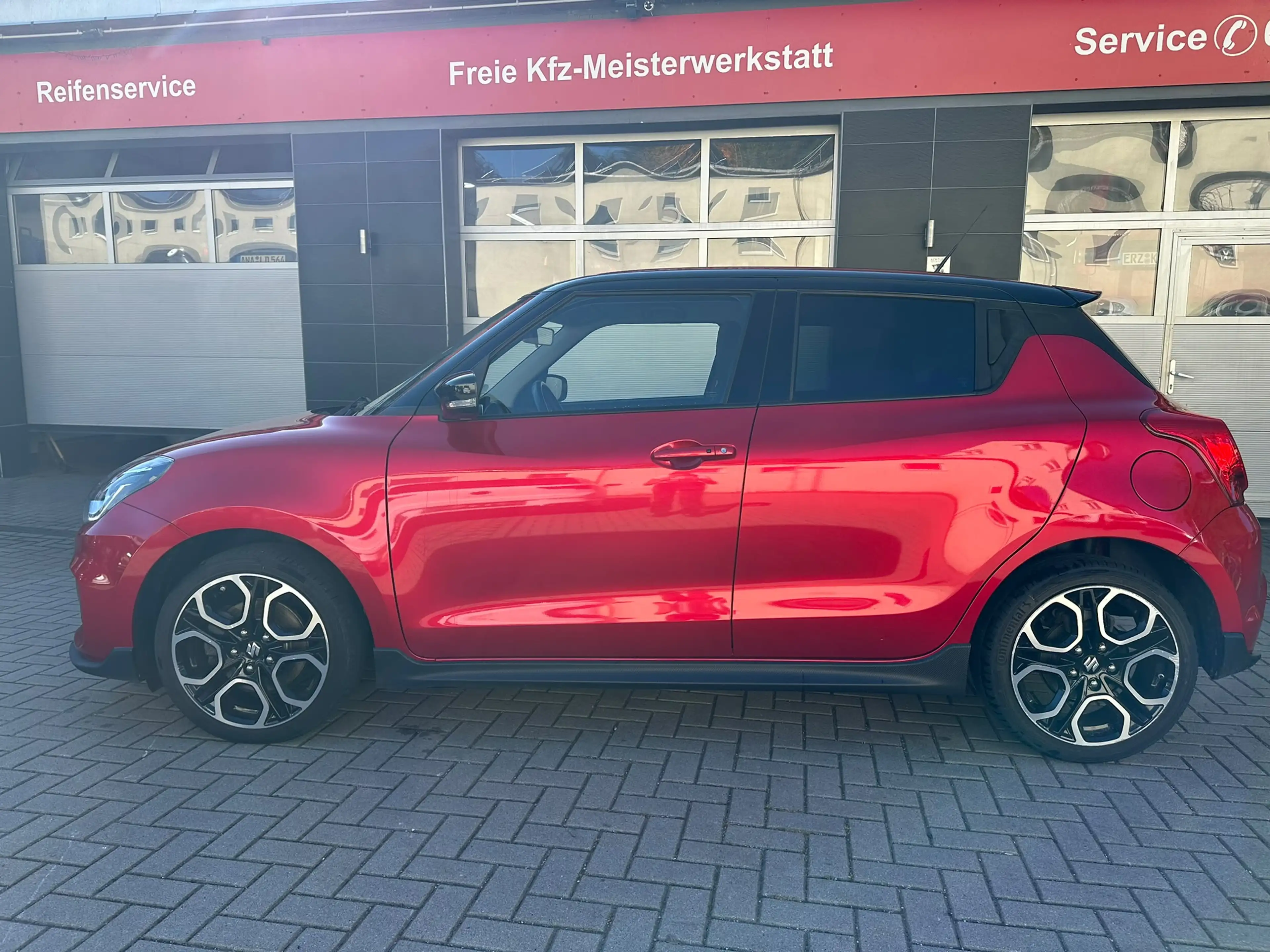 Suzuki Swift Sport — photo 3