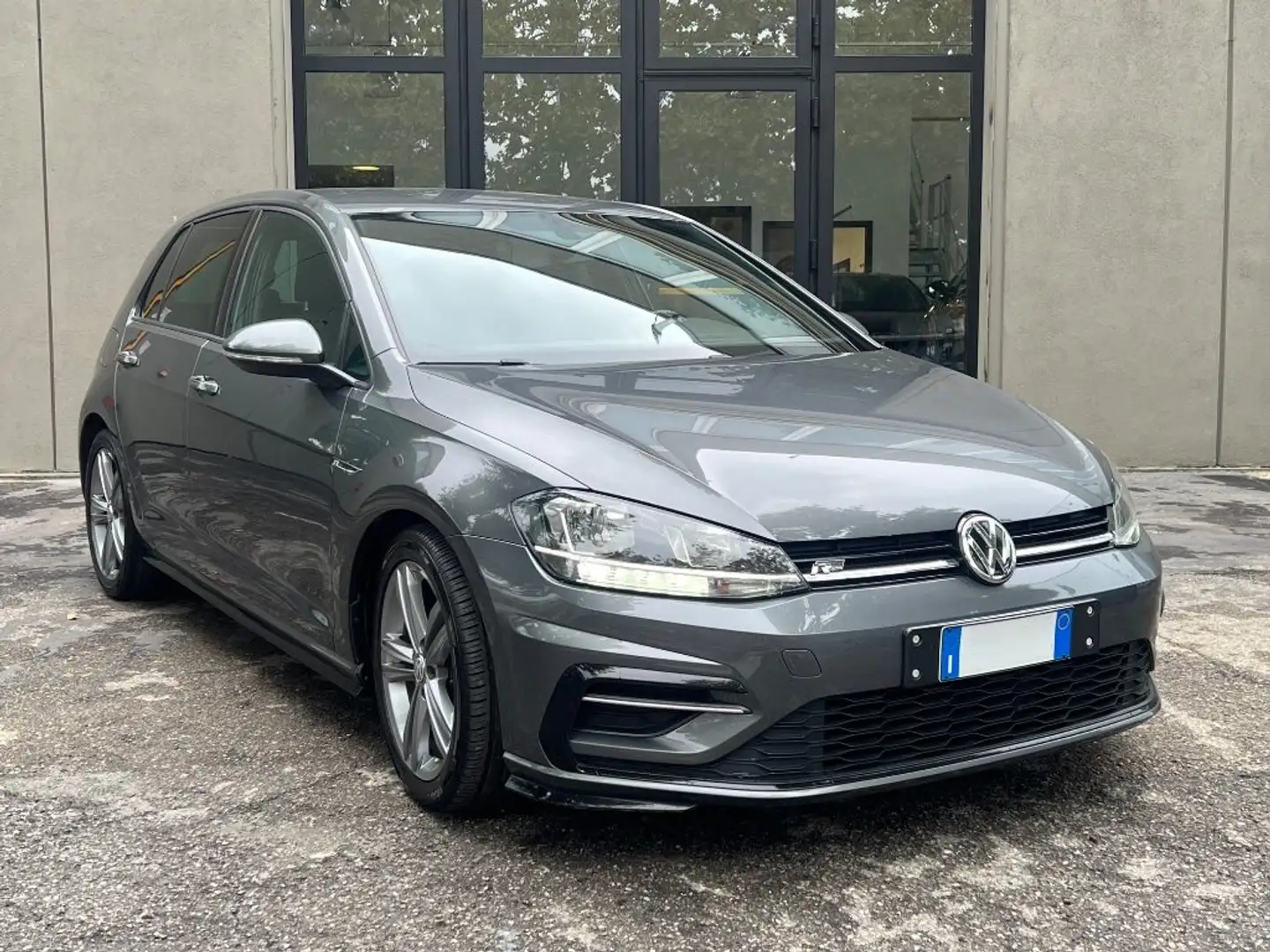 Volkswagen Golf Golf VII 1.4 TSI R-Line 125cv Gris - 1