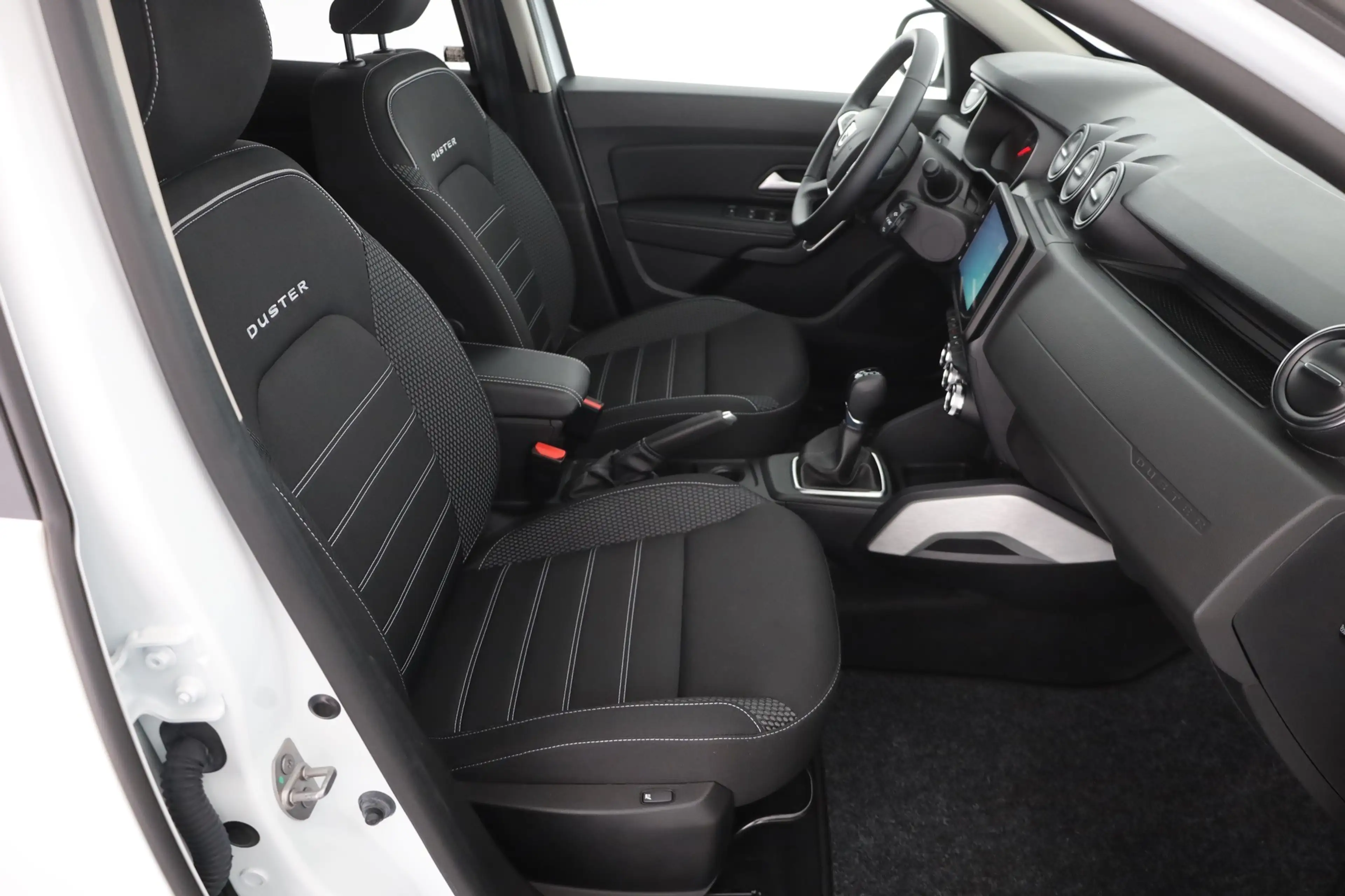 Dacia Duster II 1.3 TCE Aut. Prestige LED Navi Kamera — photo 23