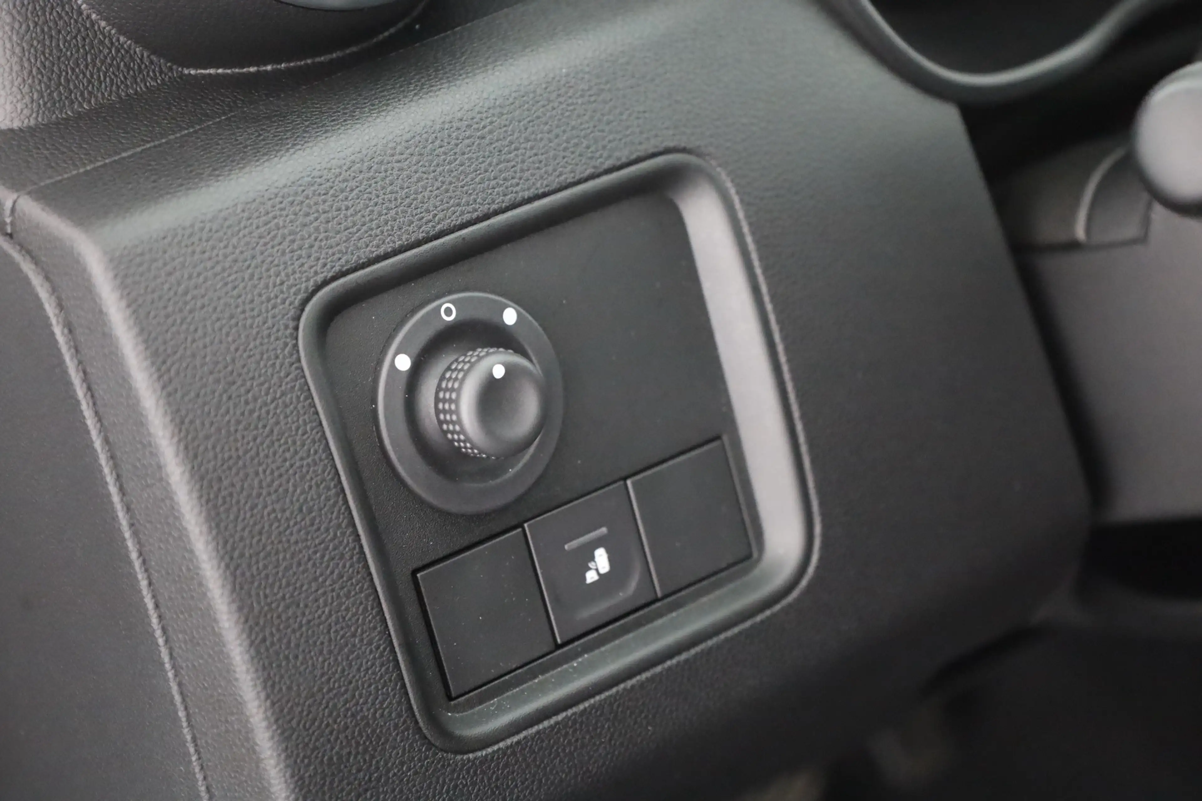 Dacia Duster II 1.3 TCE Aut. Prestige LED Navi Kamera — photo 20