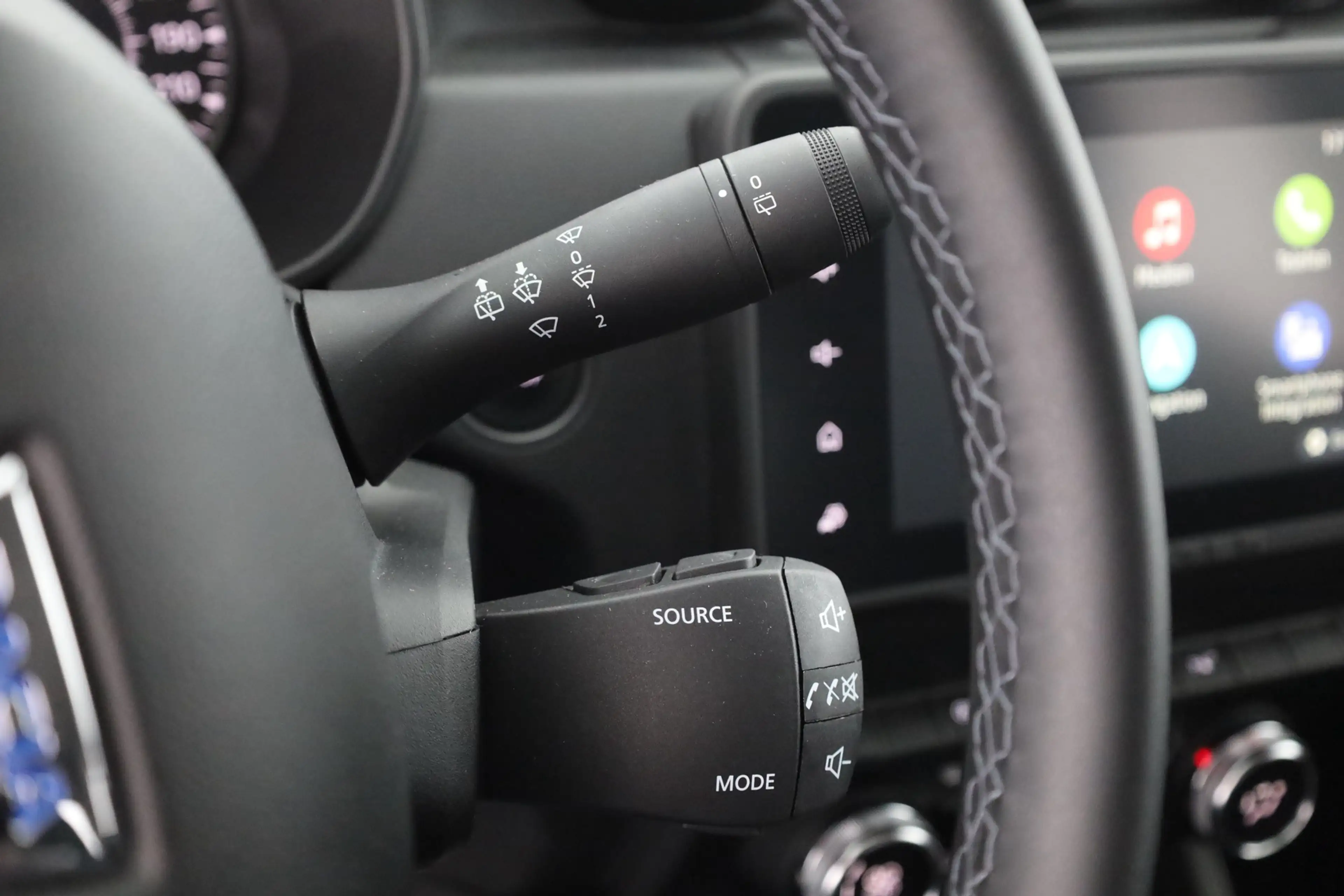 Dacia Duster II 1.3 TCE Aut. Prestige LED Navi Kamera — photo 19