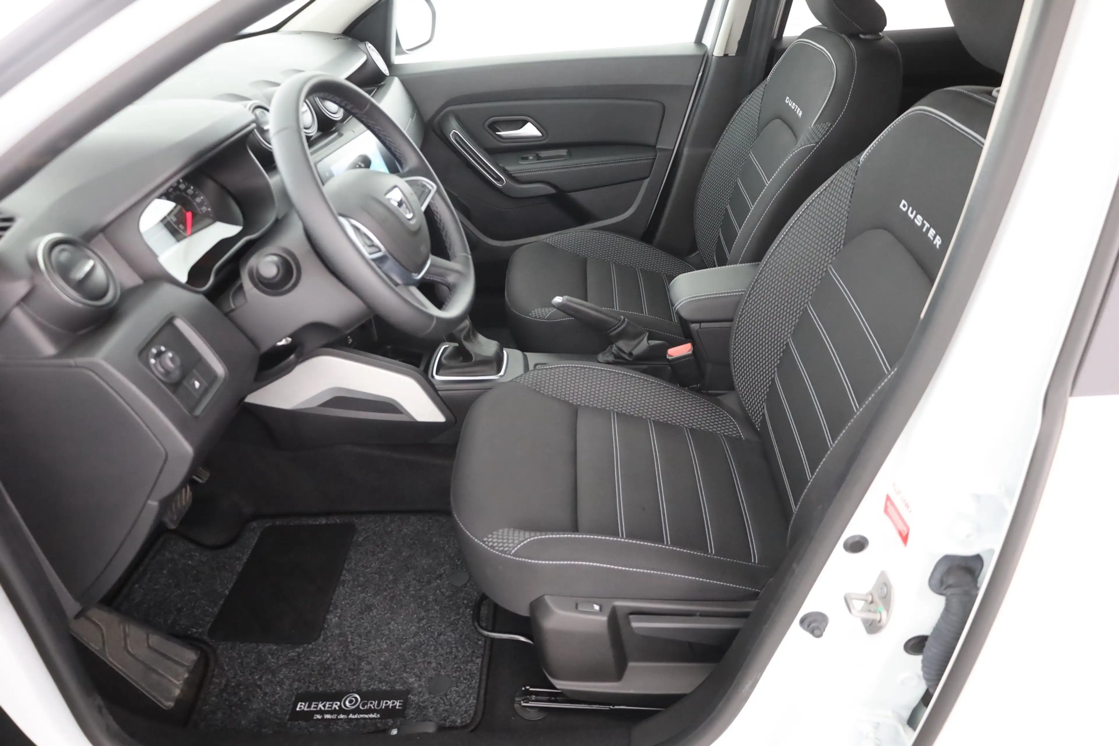Dacia Duster II 1.3 TCE Aut. Prestige LED Navi Kamera — photo 22