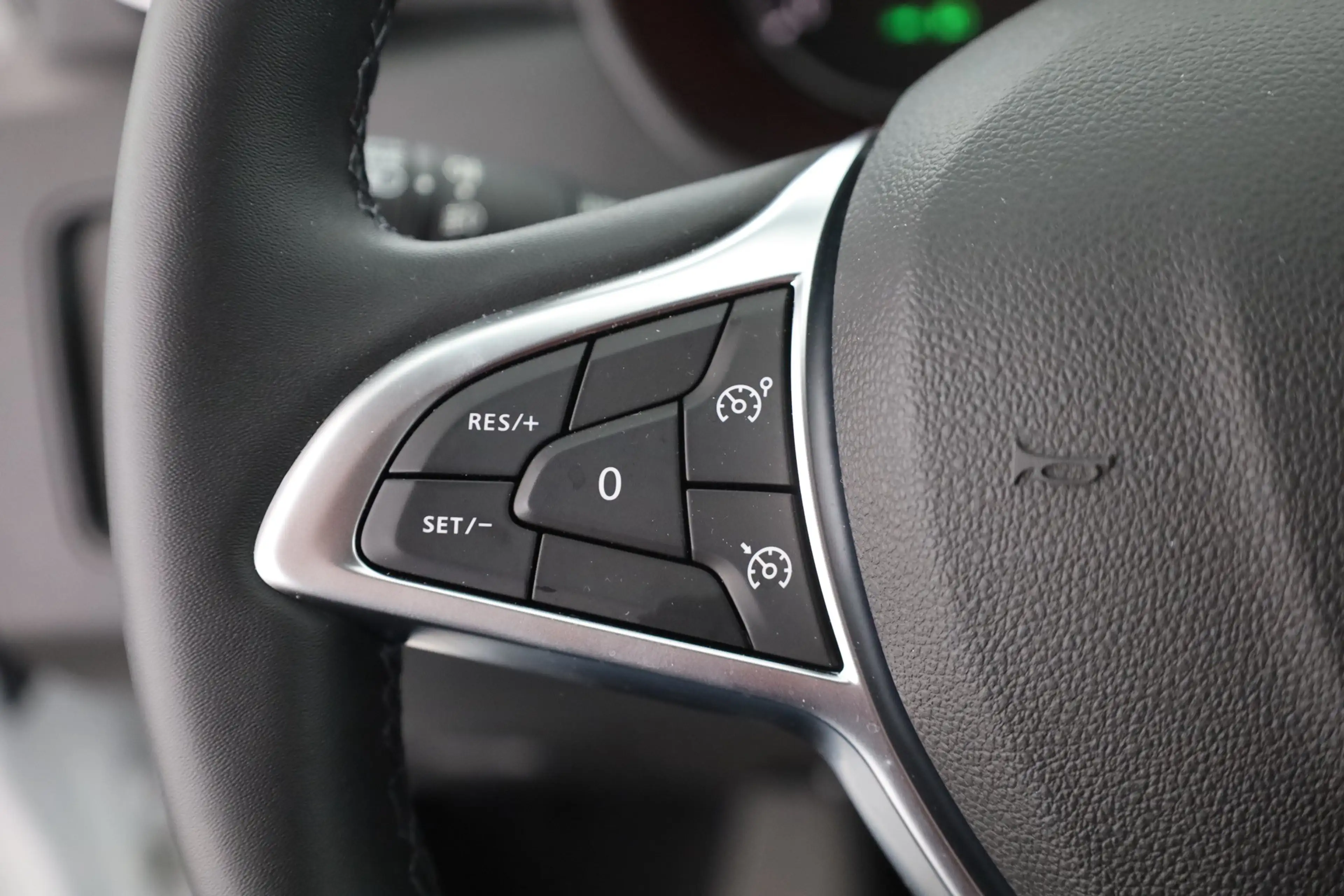 Dacia Duster II 1.3 TCE Aut. Prestige LED Navi Kamera — photo 15
