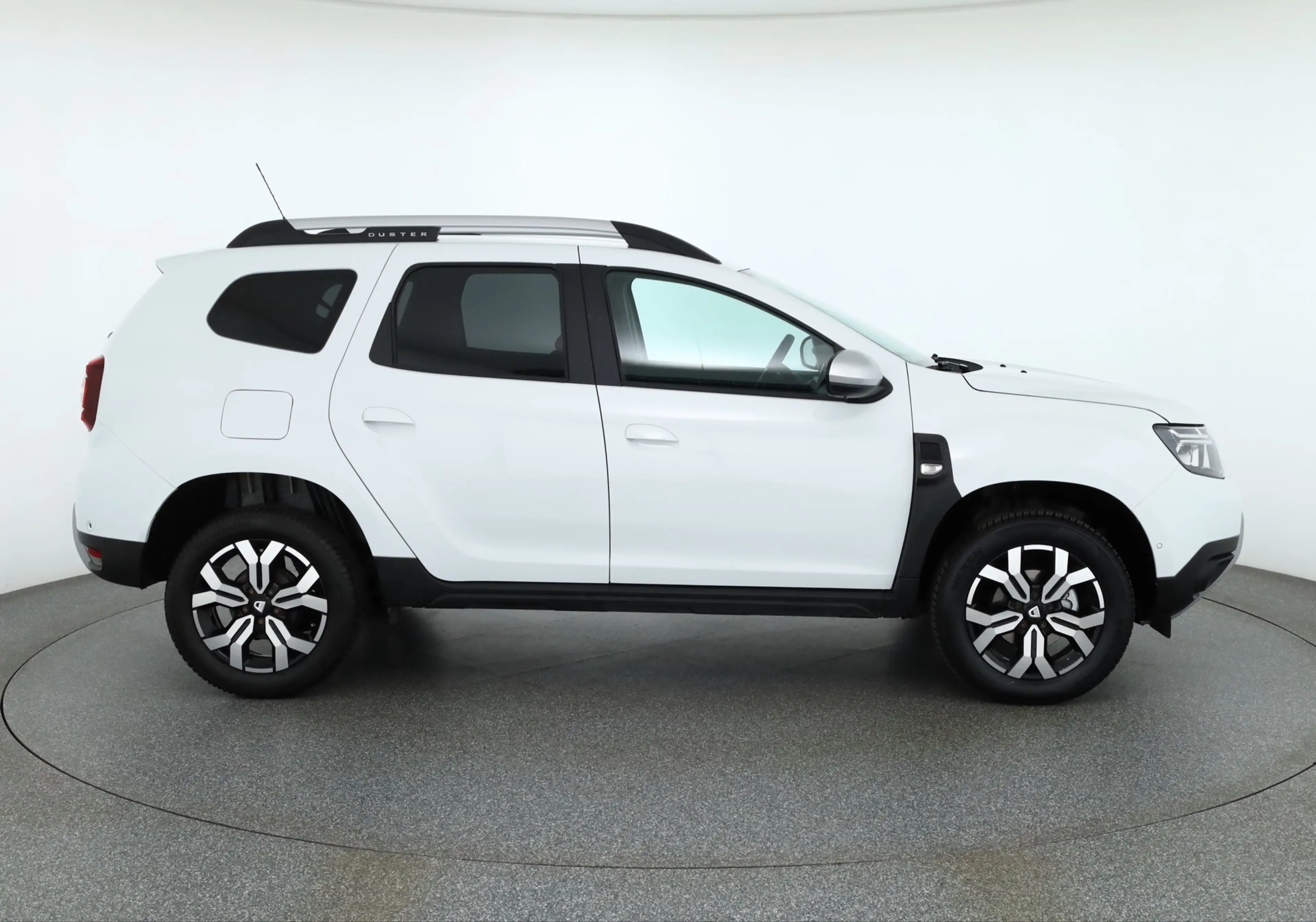 Dacia Duster II 1.3 TCE Aut. Prestige LED Navi Kamera — photo 6