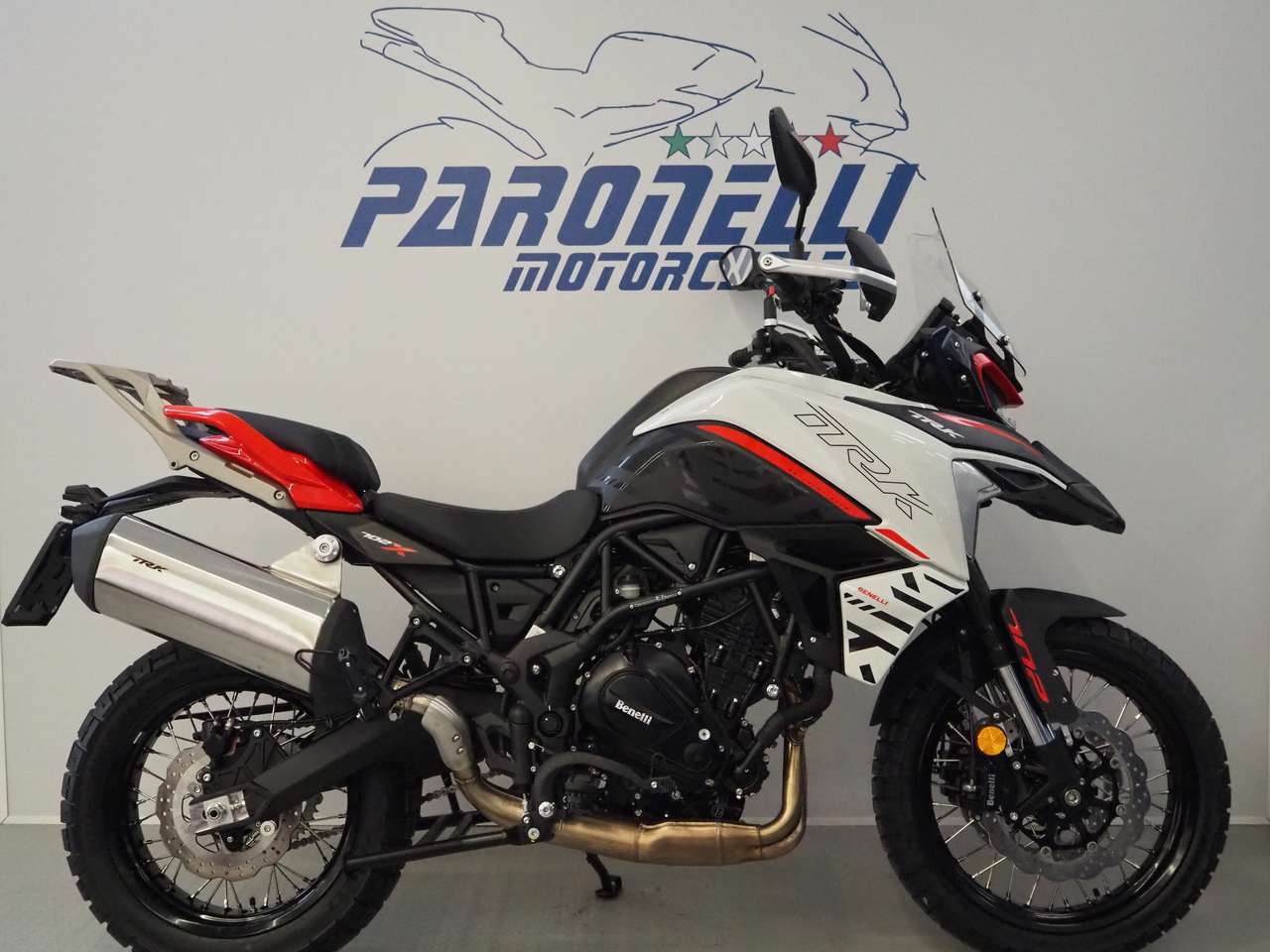 Benelli TRK 702 702 X