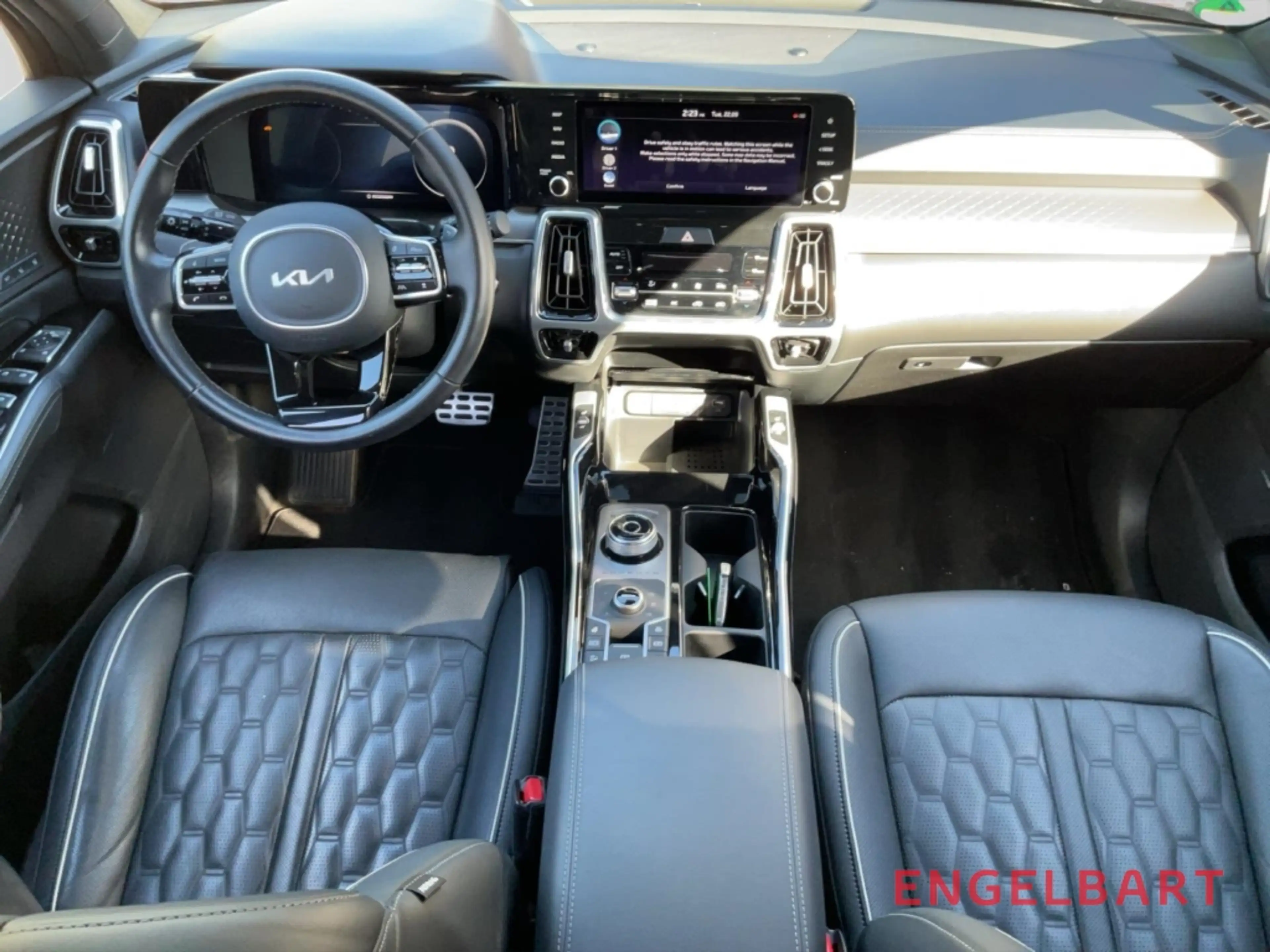 Kia Sorento Platinum 4WD Plug-In Hybrid HUD Niveau El. Panodac — photo 9