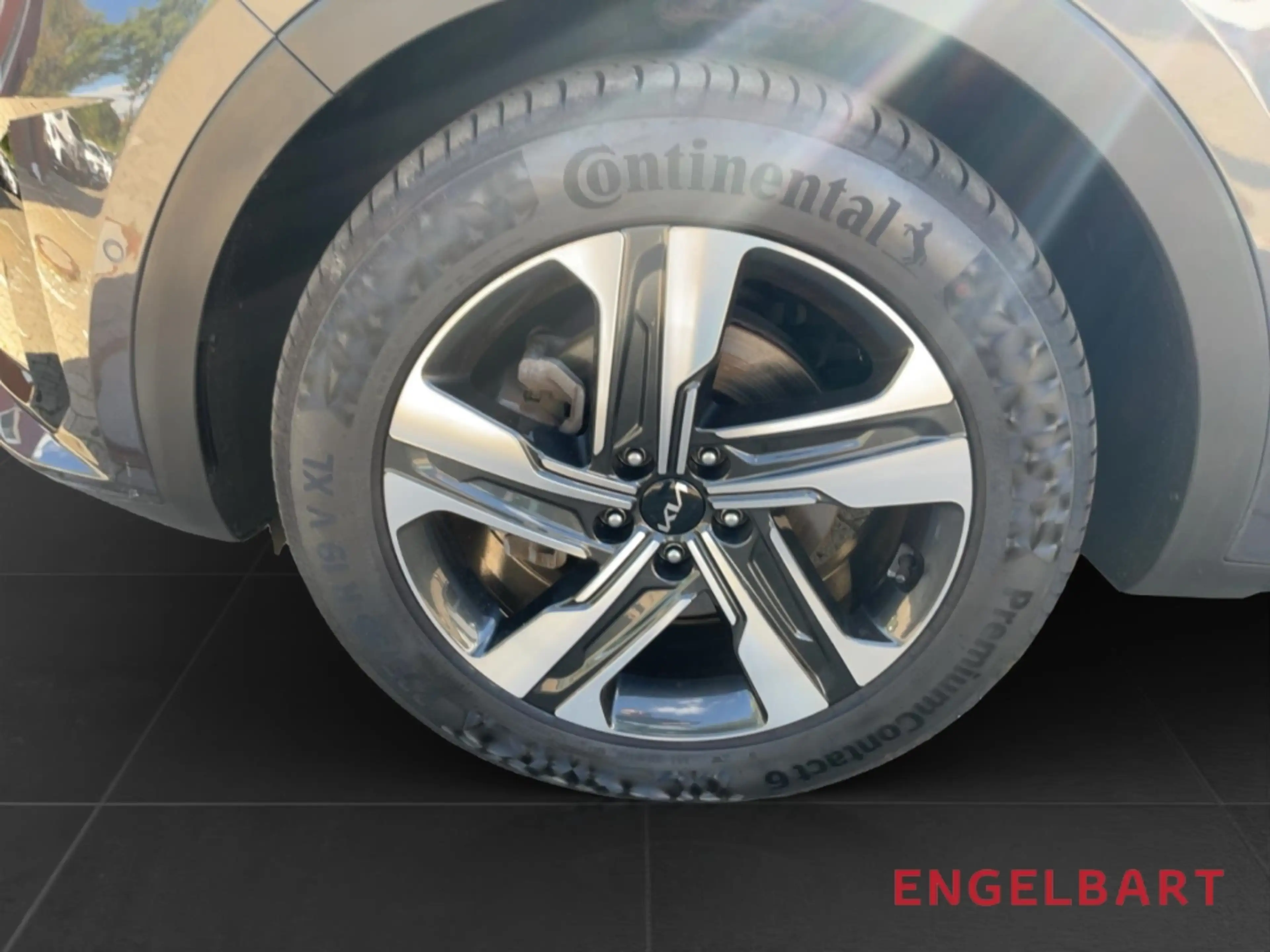 Kia Sorento Platinum 4WD Plug-In Hybrid HUD Niveau El. Panodac — photo 15