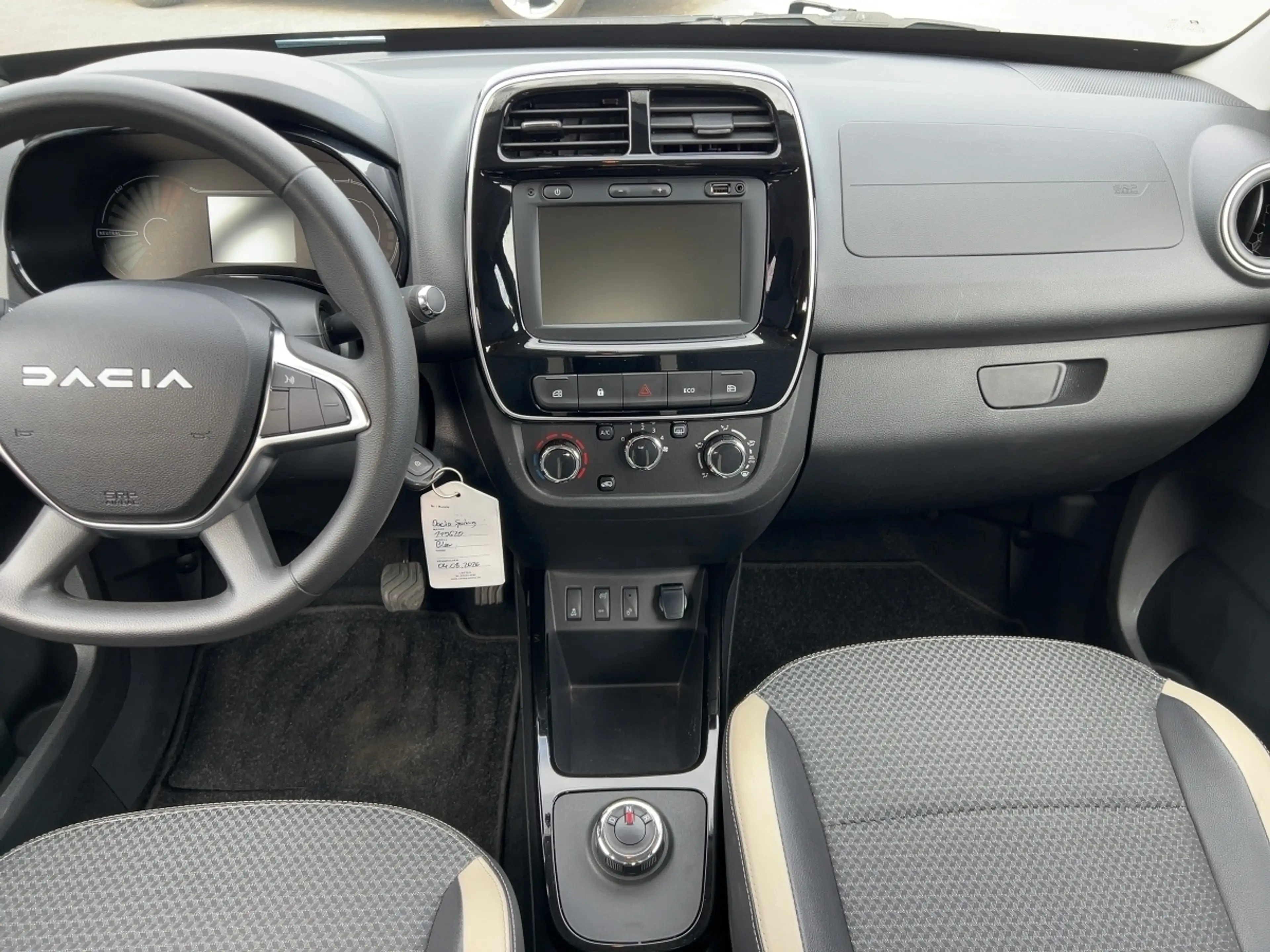 Dacia Spring ELECTRIC ESSENTIAL 27kWh  RÜCKFAHRKAMERA — photo 12