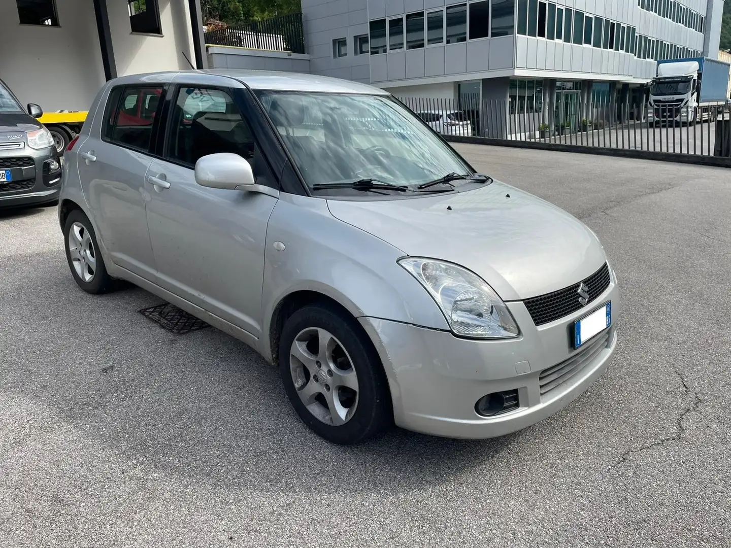 Suzuki Swift Swift 5p 1.3 4x4 16v GLX Argento - 2