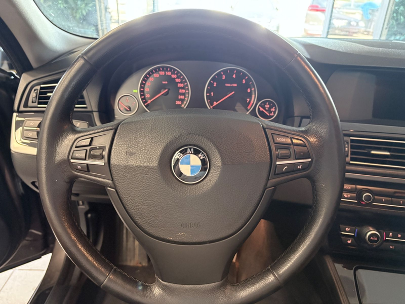 BMW 528 5 Touring 528 I xDrive/Sitzheizung/Elek.Sitz — photo 8