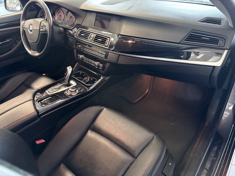 BMW 528 5 Touring 528 I xDrive/Sitzheizung/Elek.Sitz — photo 15