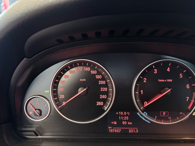 BMW 528 5 Touring 528 I xDrive/Sitzheizung/Elek.Sitz — photo 9