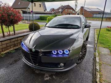 1.9 JTDM 16V DPF Distinctive