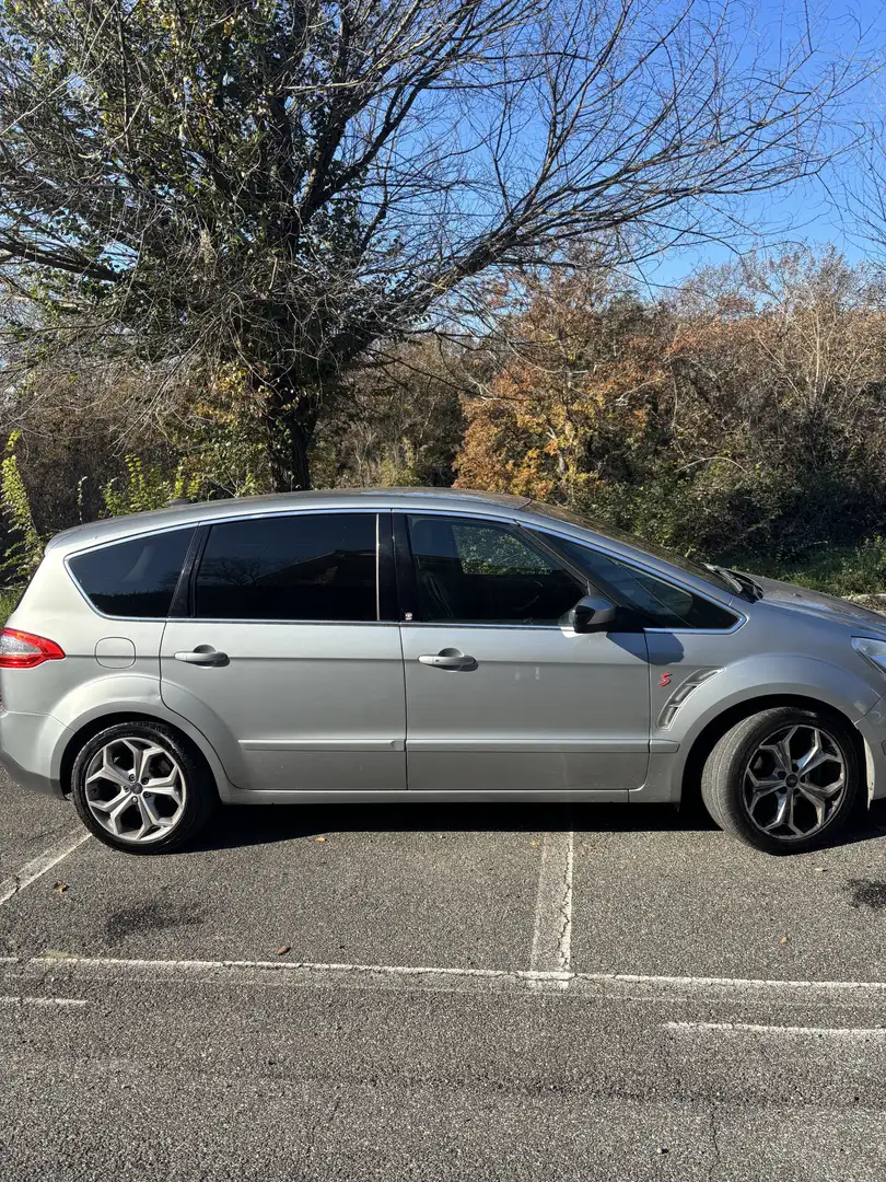 Ford S-Max 2.0 tdci Titanium c/radio 163cv powershift - 2