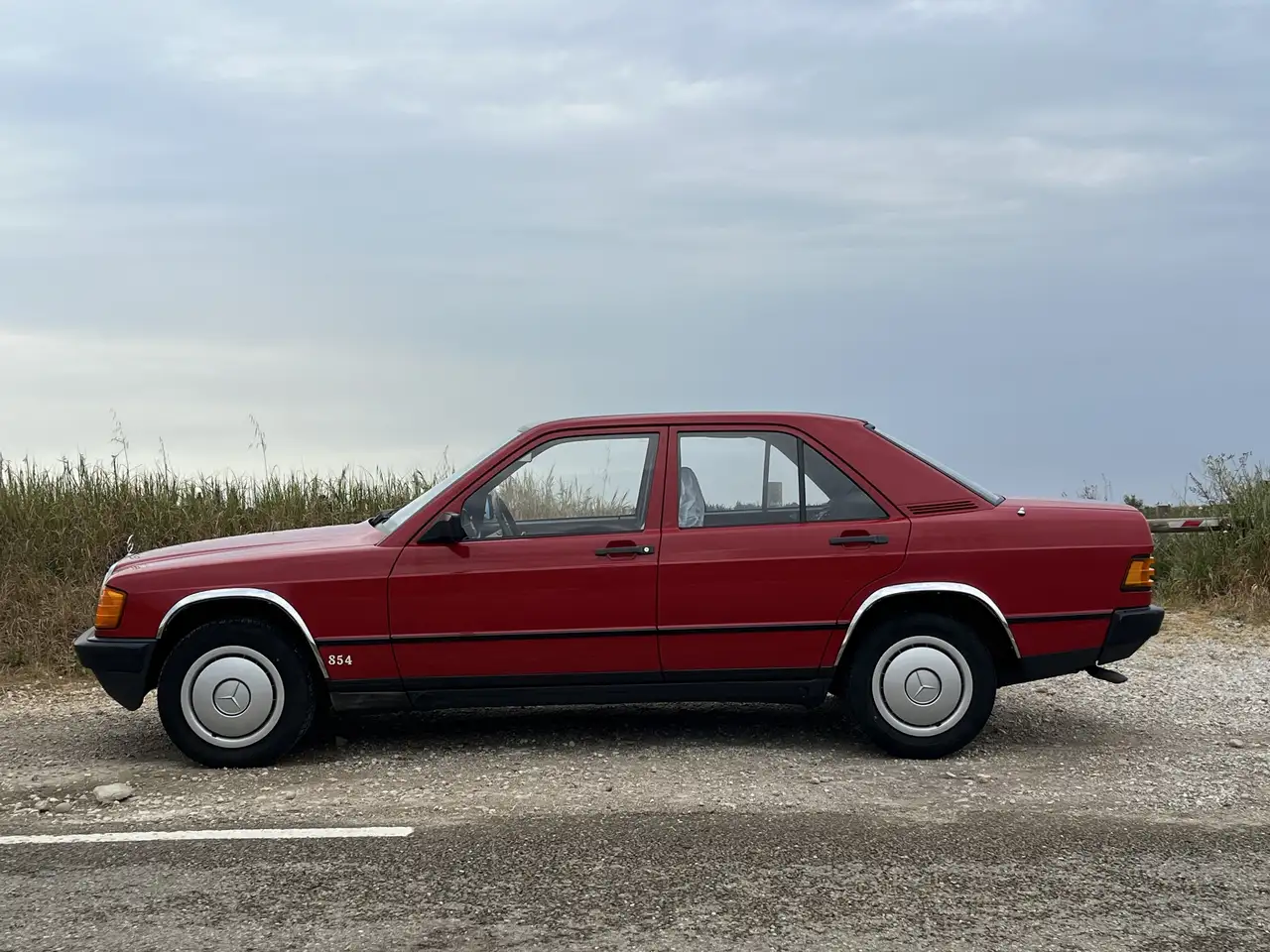 Mercedes-Benz 190 E 2.0, foto 4