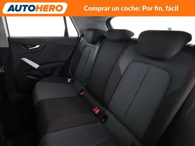 Audi Q2 view 15