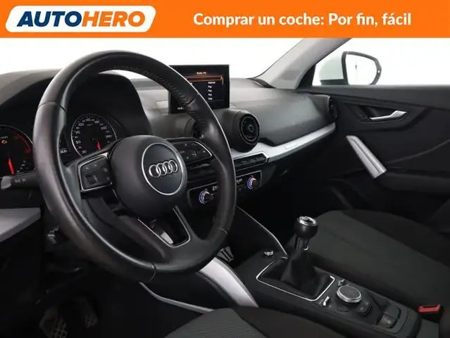 Audi Q2 view 12