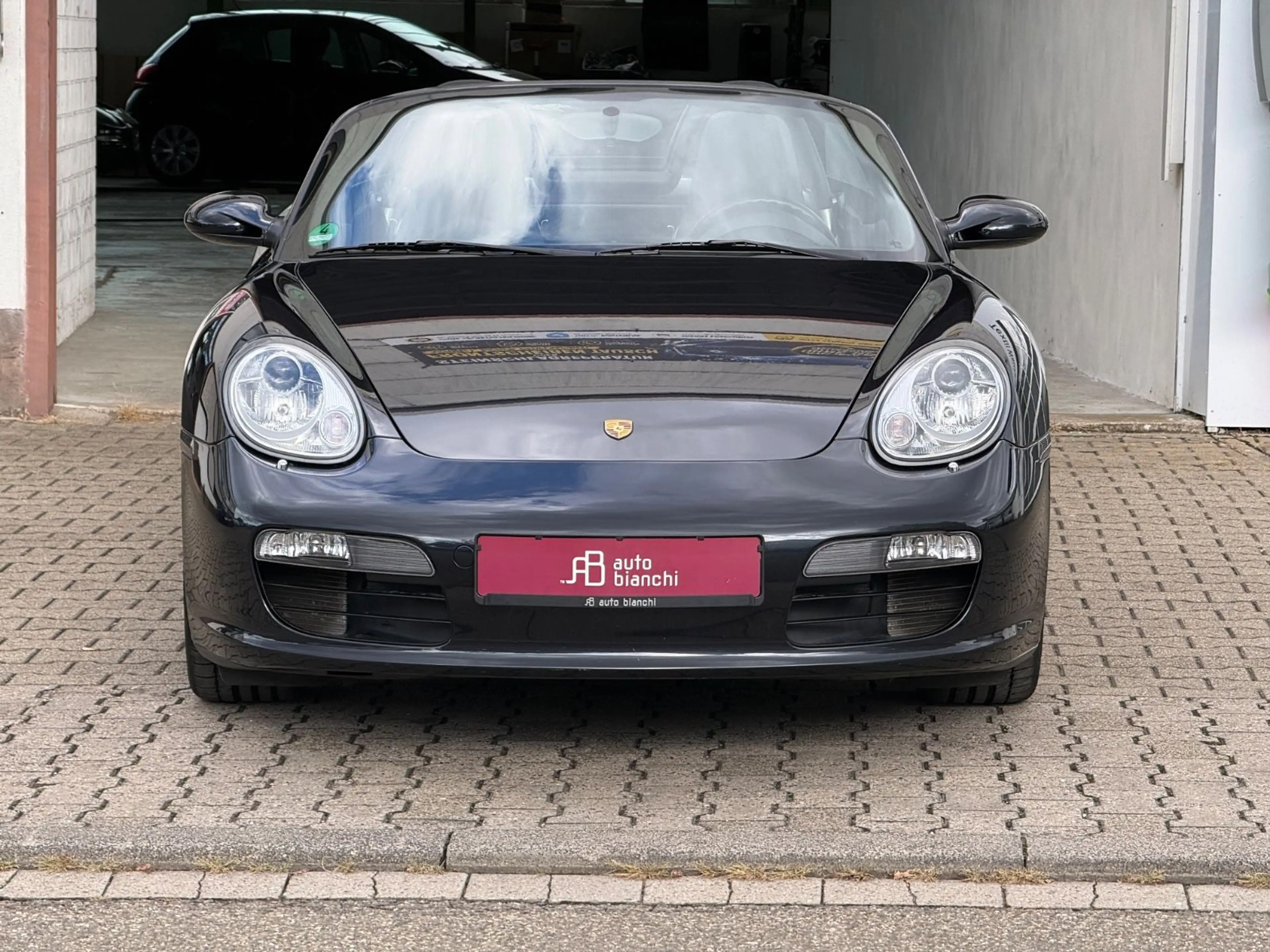 Porsche Boxster | Xenon | Schalter | Scheckheft | 1.Hand — photo 2
