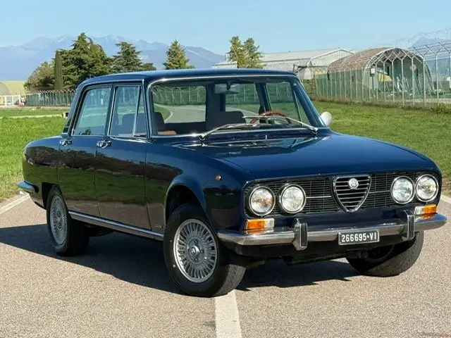Alfa Romeo 2000 Berlina ASI Targa Originale