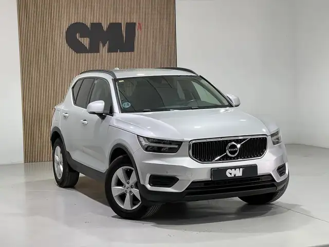 Volvo XC40 2.0 D3 Momentum