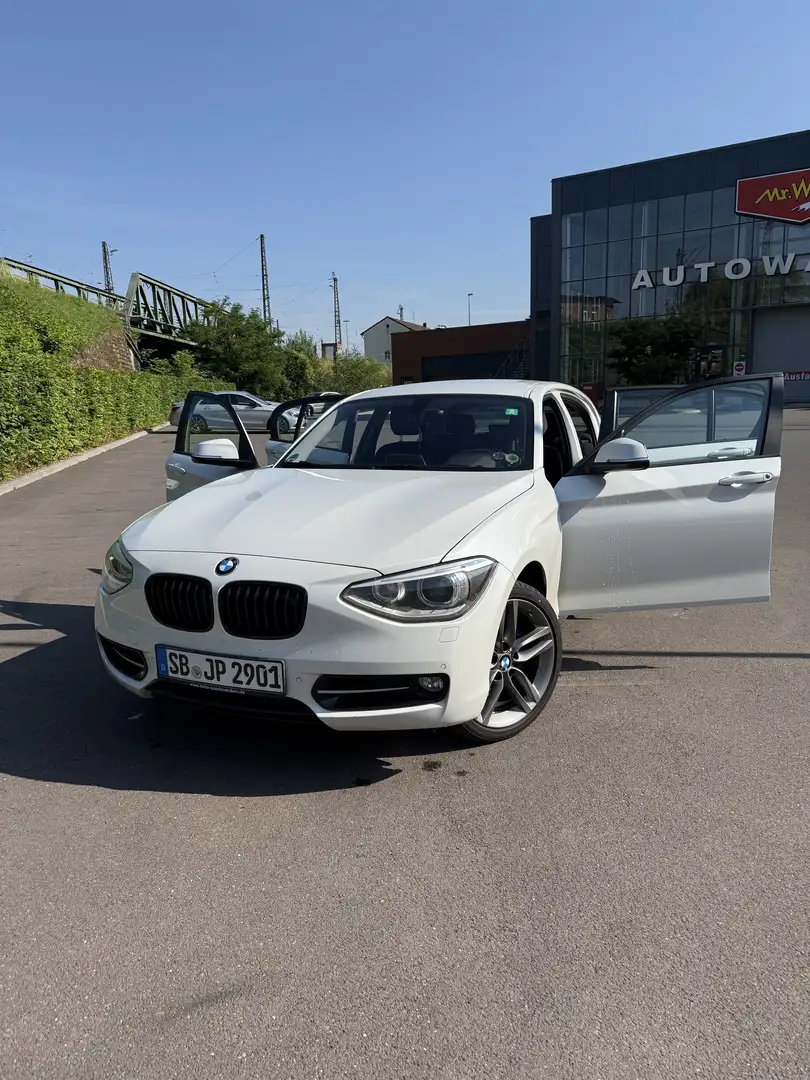 BMW 120 120 d Weiß - 1