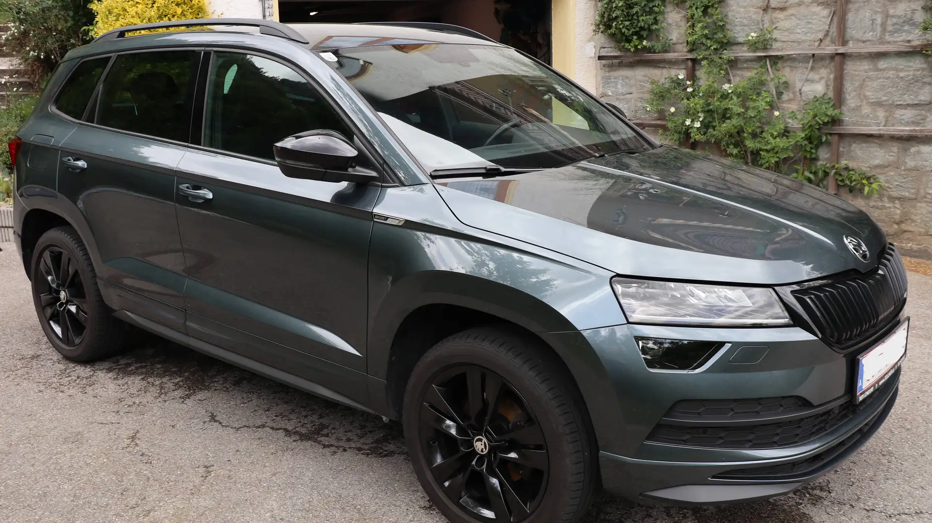 Skoda Karoq Karoq 1,6 TDI Sportline Sportline Grau - 1