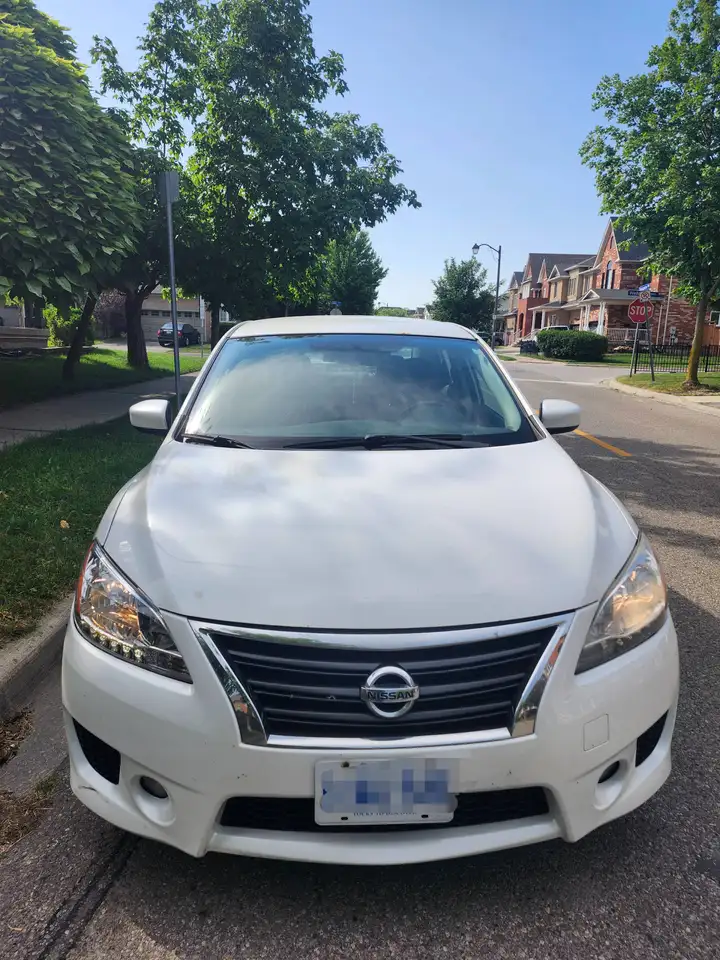 Nissan Sentra photo Nissan Sentra