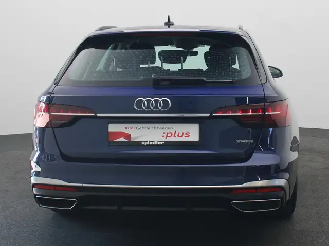 Audi A4 view 6
