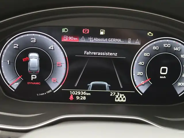 Audi A4 view 14