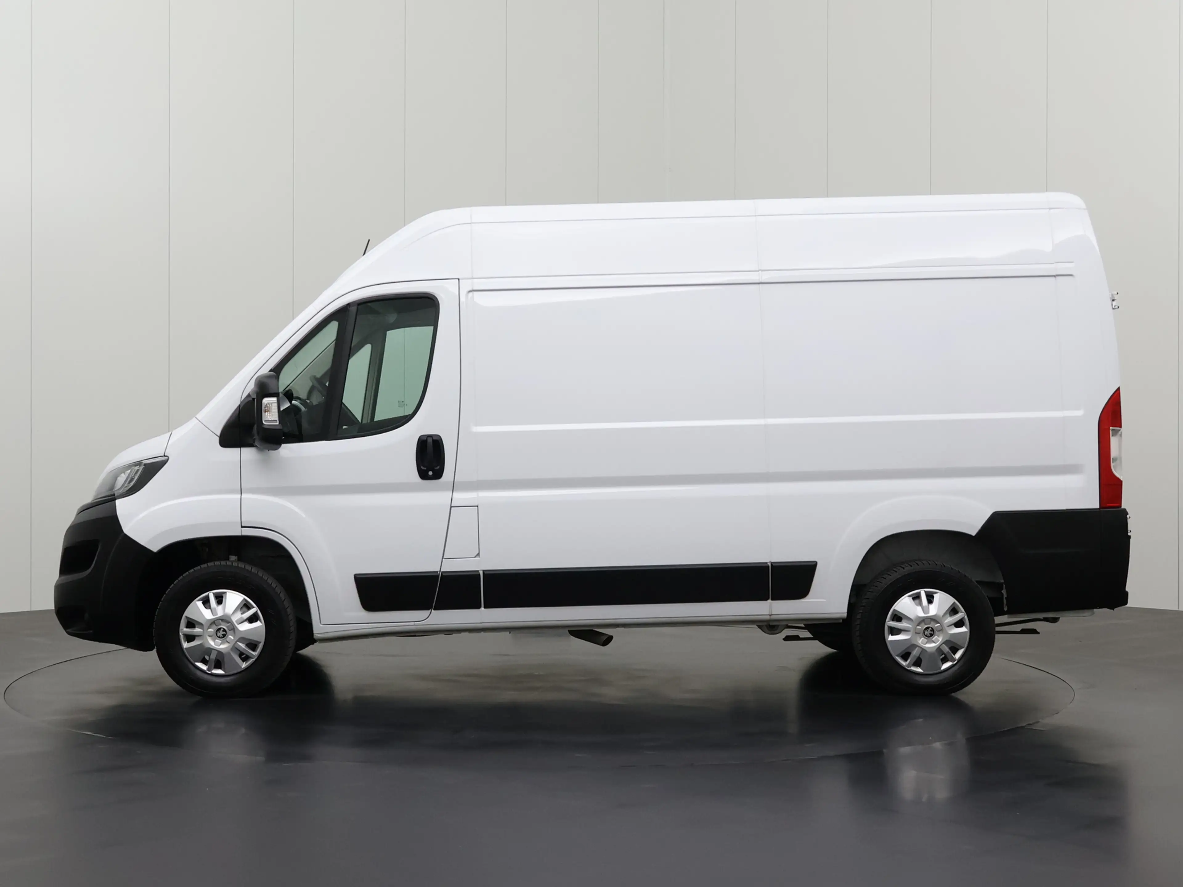 Peugeot Boxer 140PK L3H2 | Multimedia | Camera | Airco | 3-Zits — photo 12