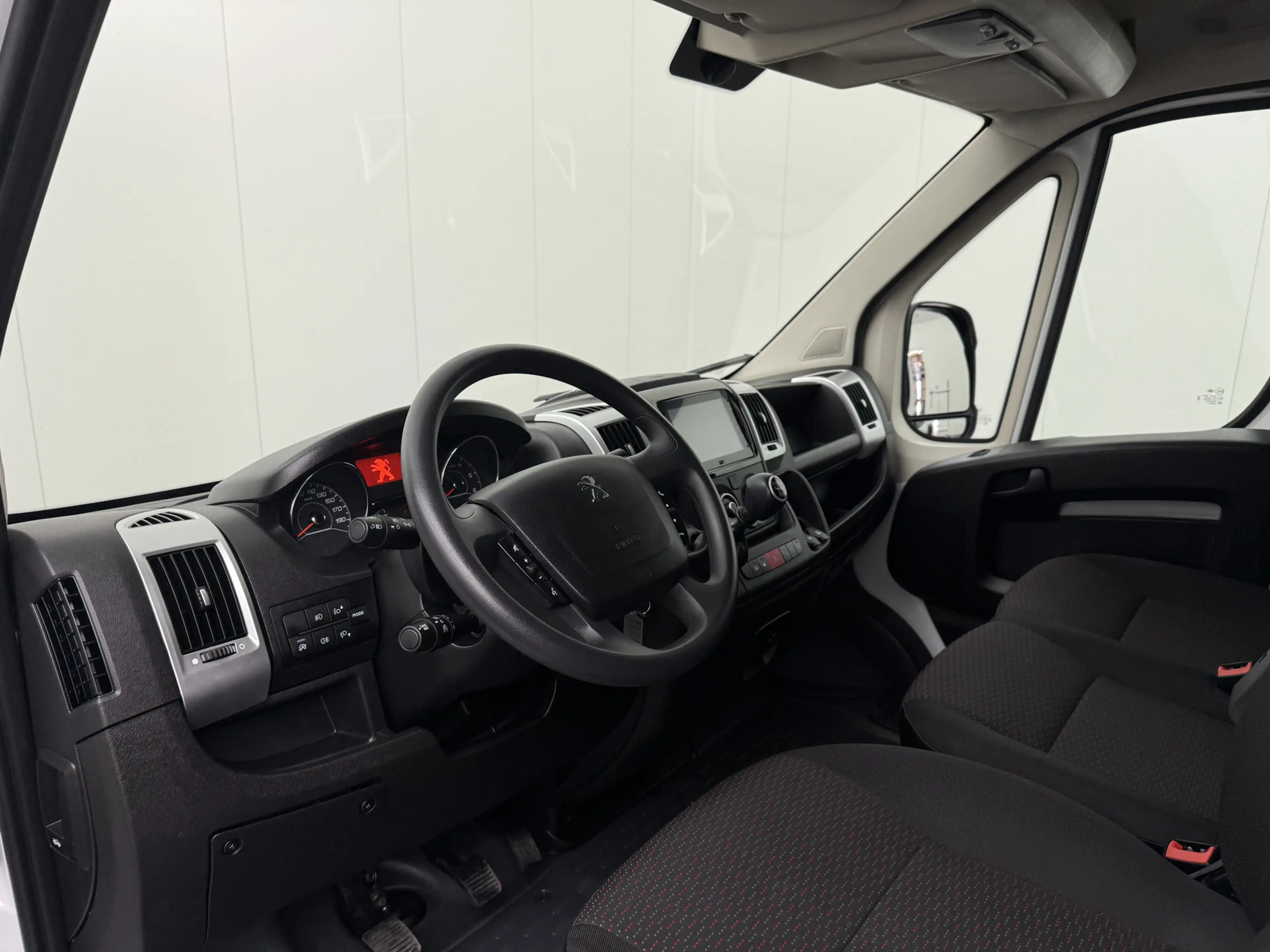 Peugeot Boxer 140PK L3H2 | Multimedia | Camera | Airco | 3-Zits — photo 3