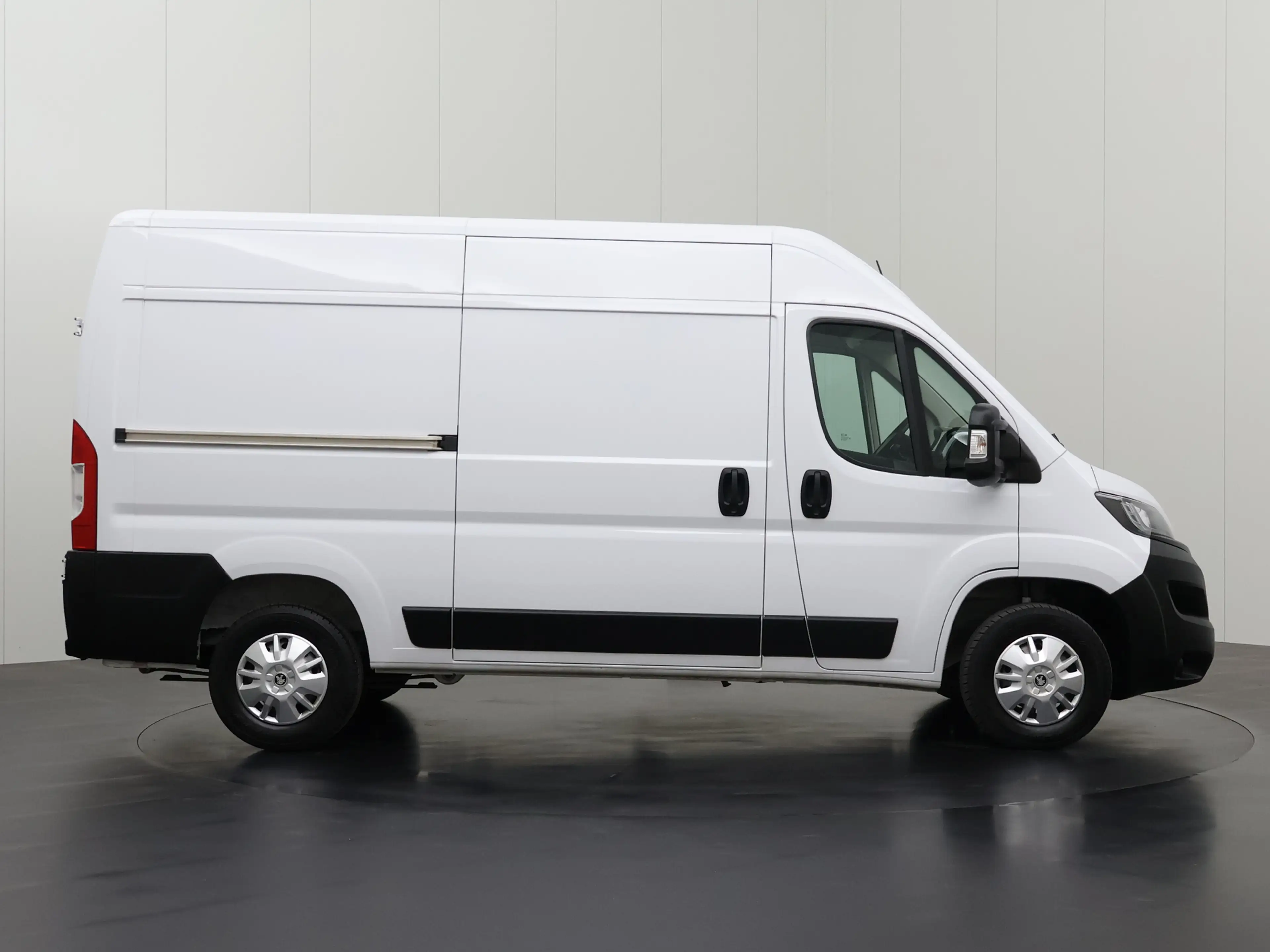Peugeot Boxer 140PK L3H2 | Multimedia | Camera | Airco | 3-Zits — photo 13